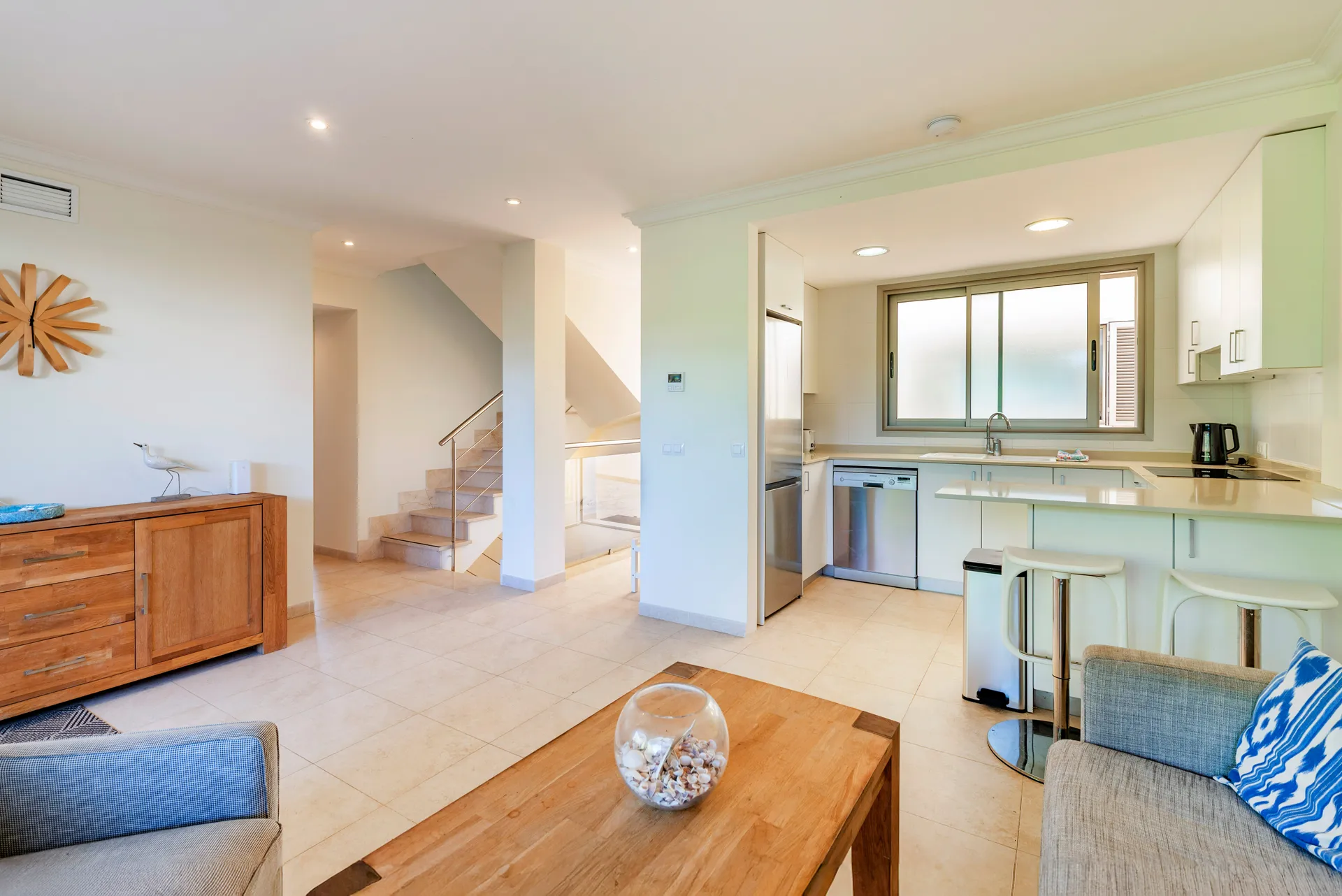 Piękny dom w zabudowie bliźniaczej z 5 sypialniami, zaledwie 100 metrów od Playa de Muro-6