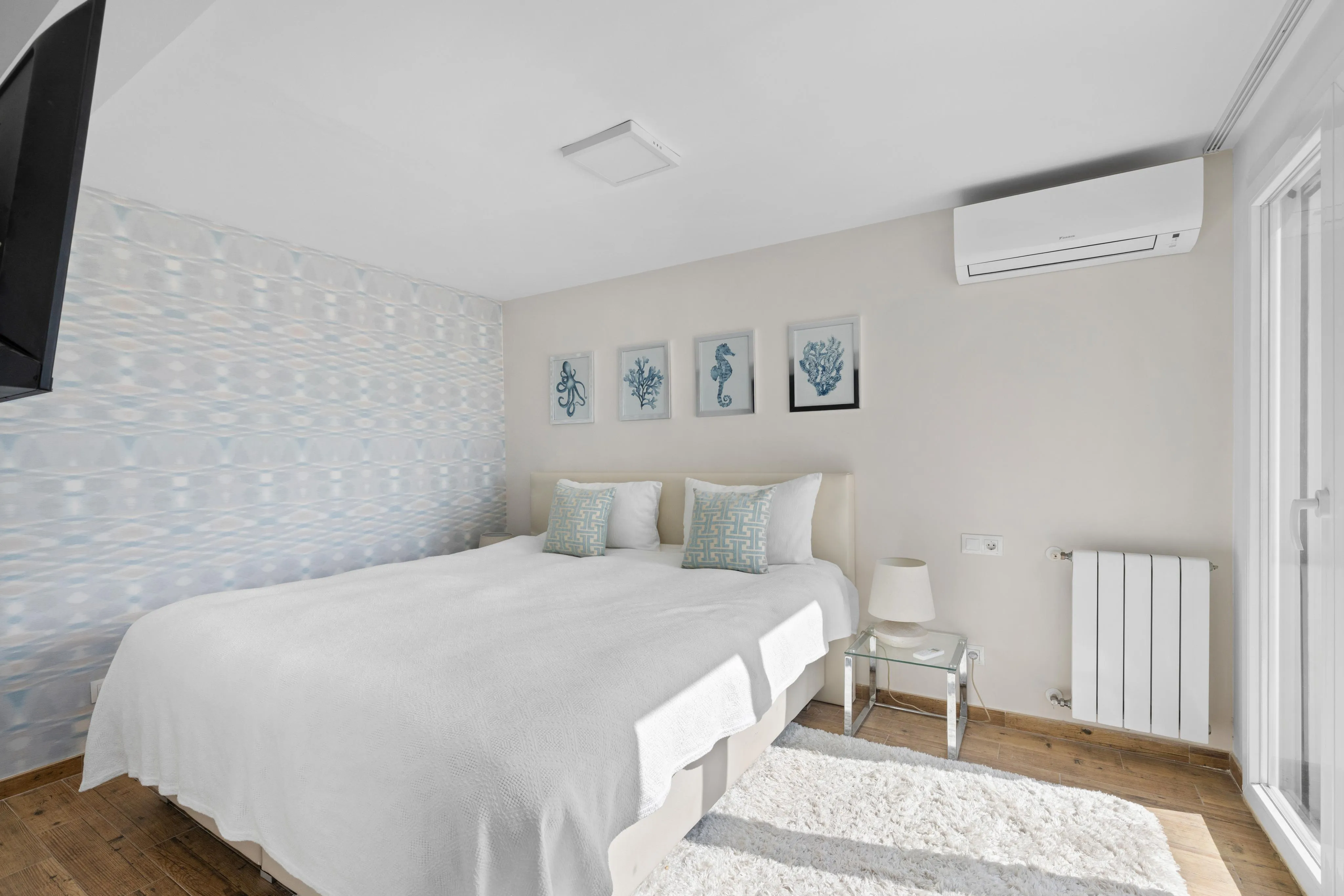 Luxueus penthouse in Palma met ruim terras en uitzicht op de haven-13