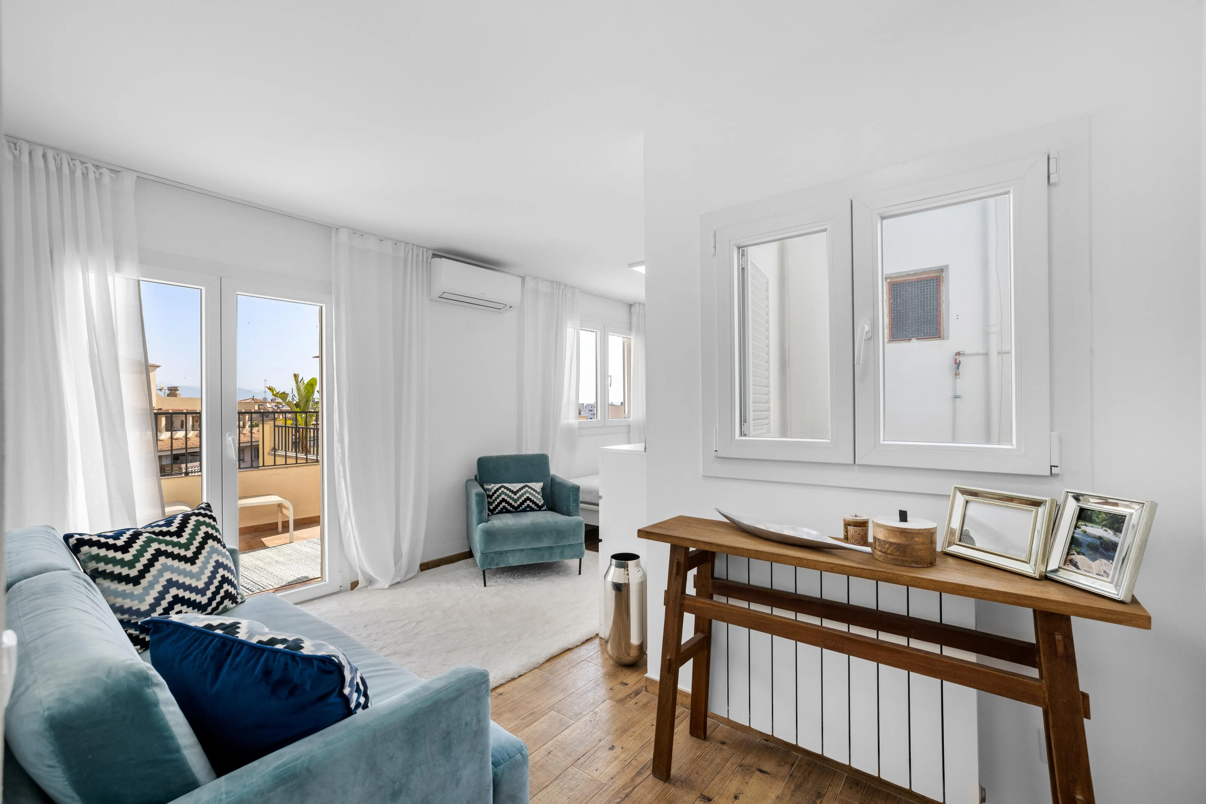 Luxueus penthouse in Palma met ruim terras en uitzicht op de haven-5