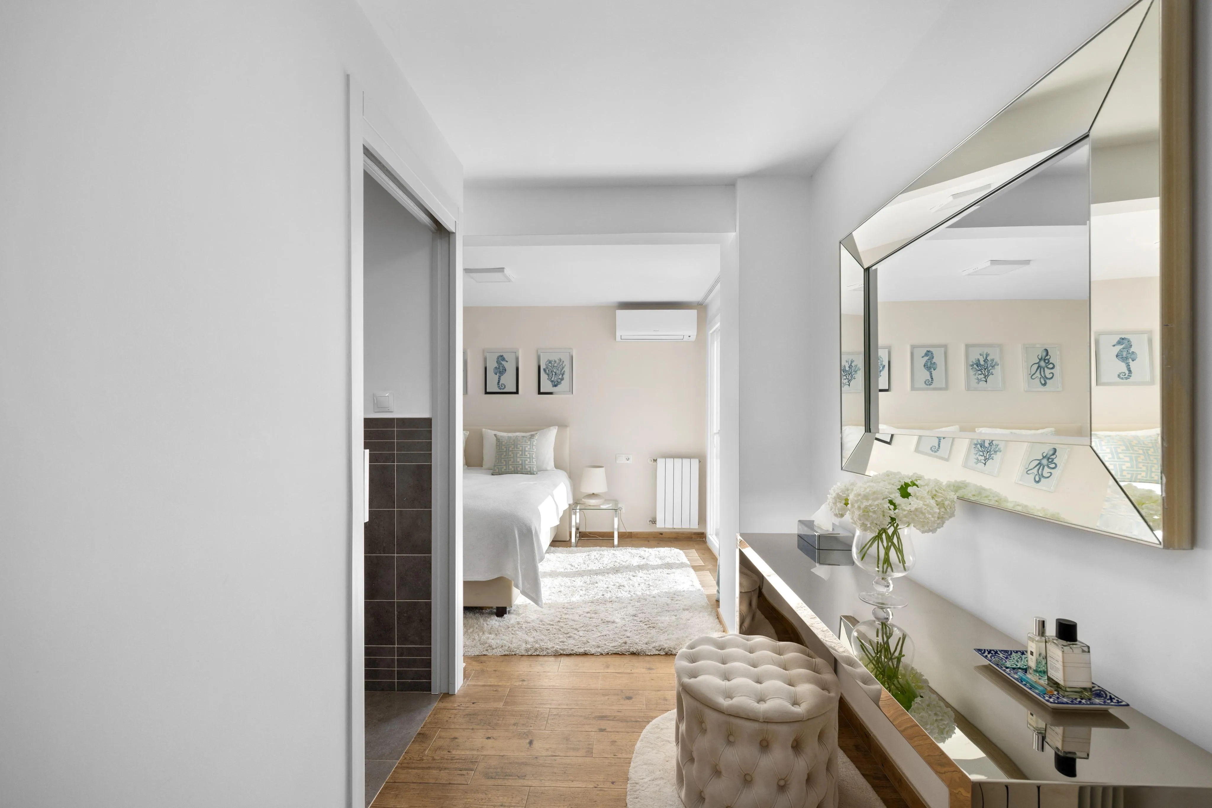 Luxueus penthouse in Palma met ruim terras en uitzicht op de haven-12