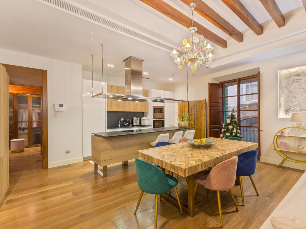 Eigentijds appartement naast kathedraal-Palma de Mallorca, oude binnenstad-3