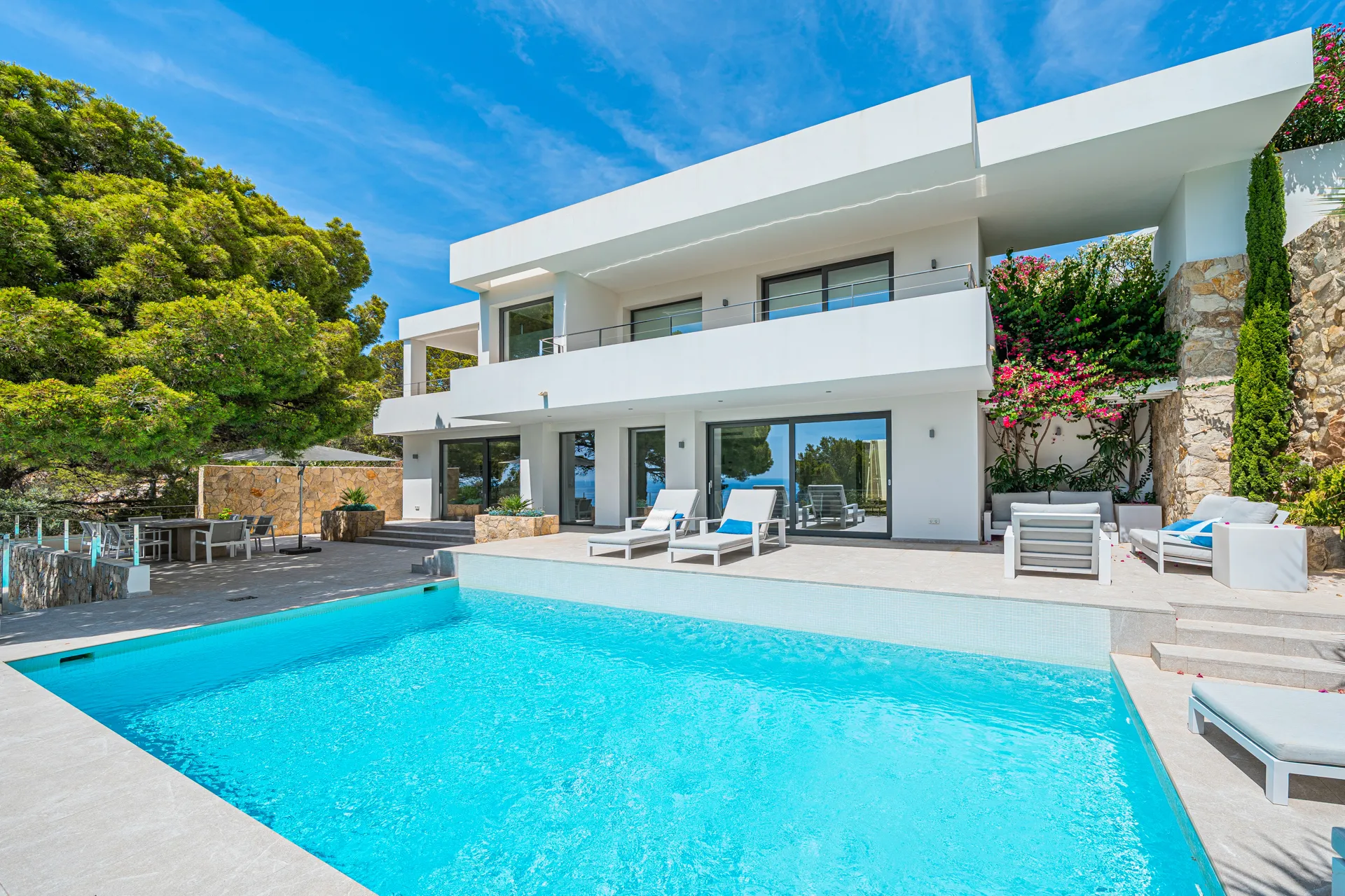 Exclusive villa with breathtaking sea views and maximum privacy-18