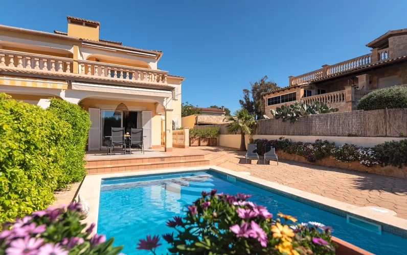 Bellissima casa bifamiliare con vista sul mare a Bahia Grande