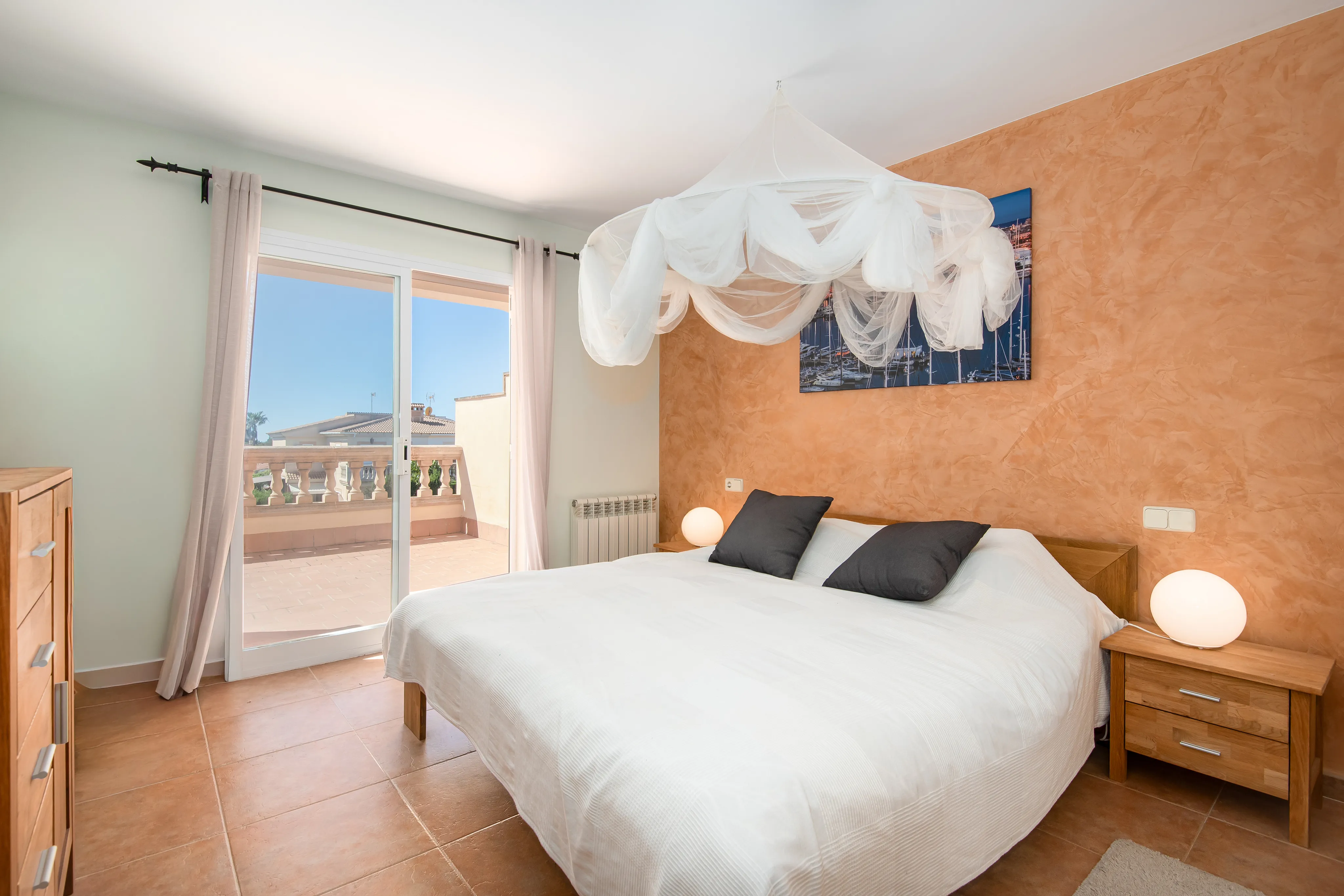 Una bonica casa adossada amb vistes al mar-15