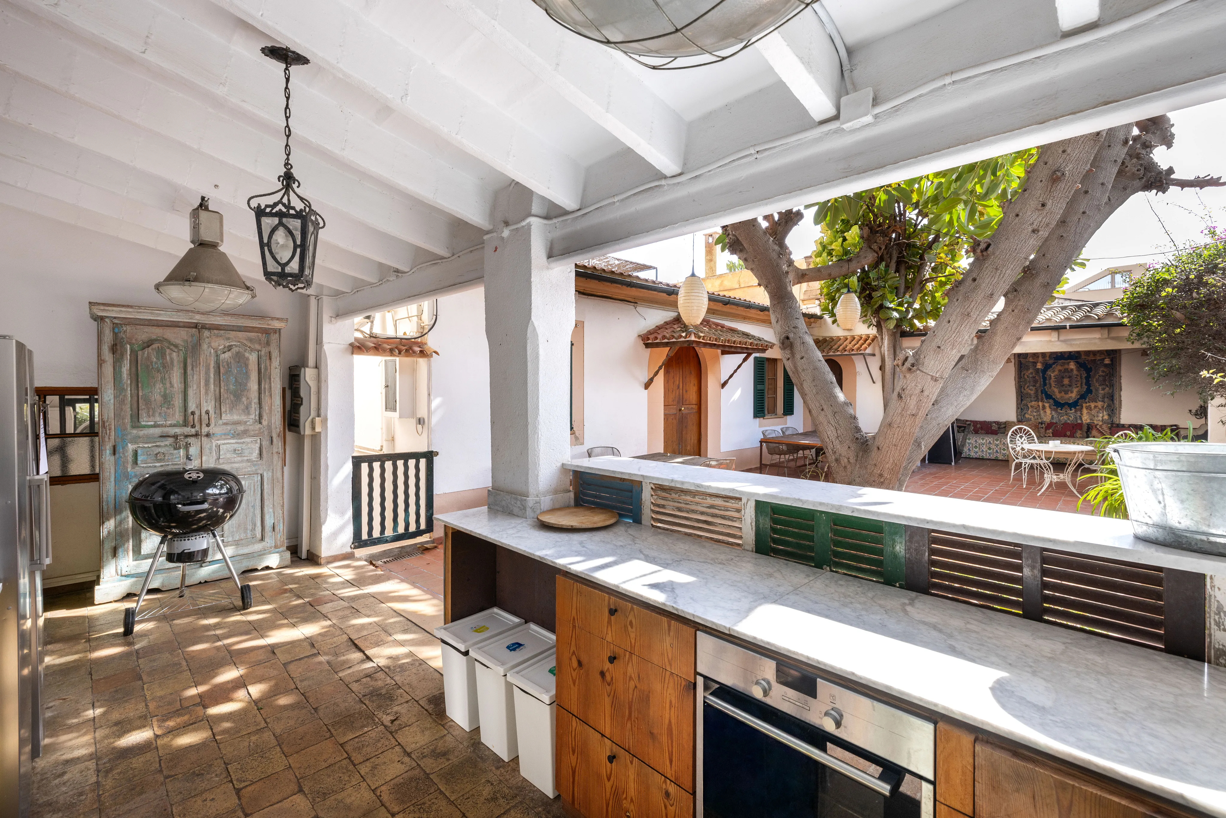 Luxury villa with a rental license in Son Espanyolet-21