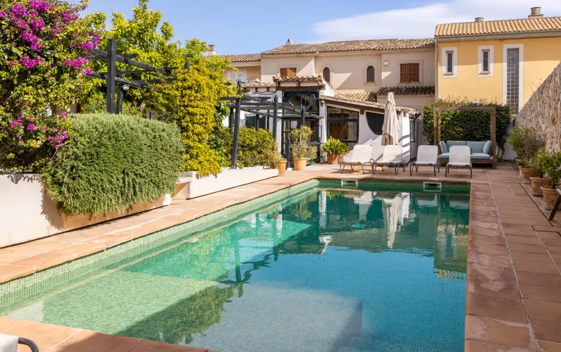 Luxury villa with a rental license in Son Espanyolet