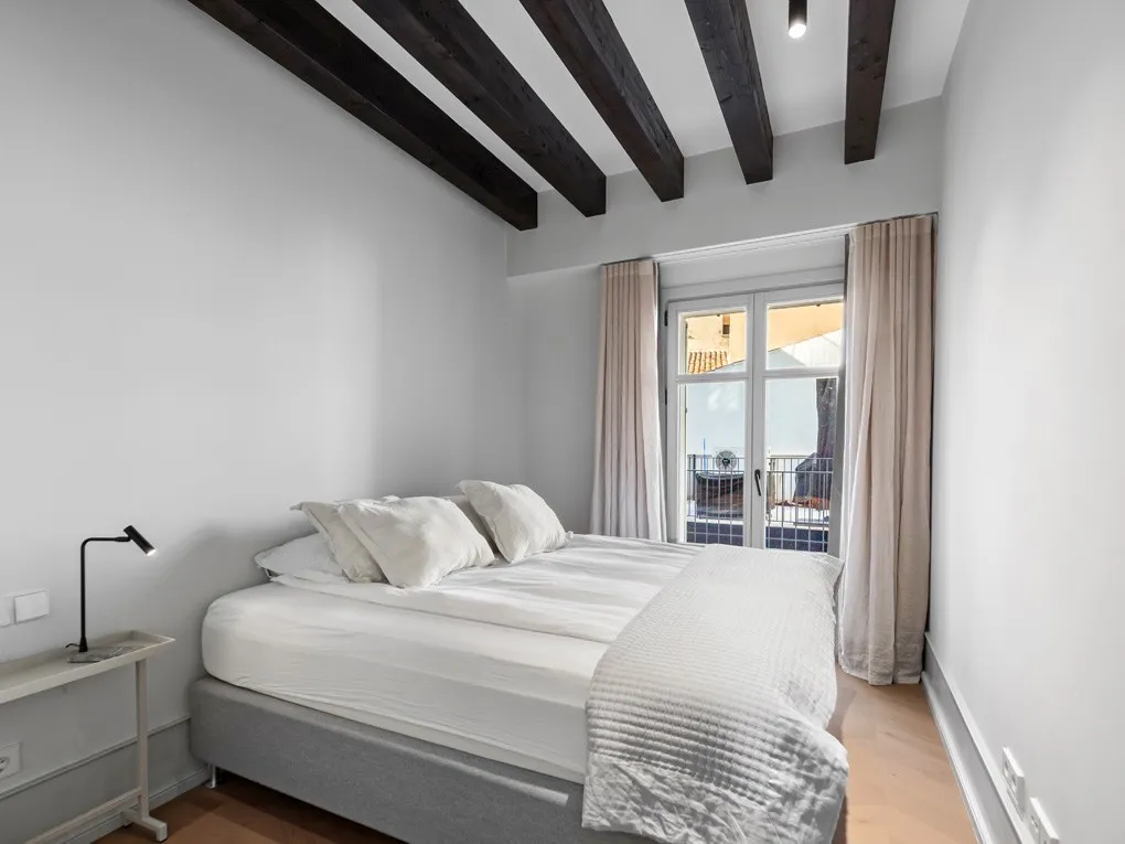 Exclusiu Pis amb Terrassa, Ascensor i Piscina Comunitària en un Elegant Complex Residencial-12