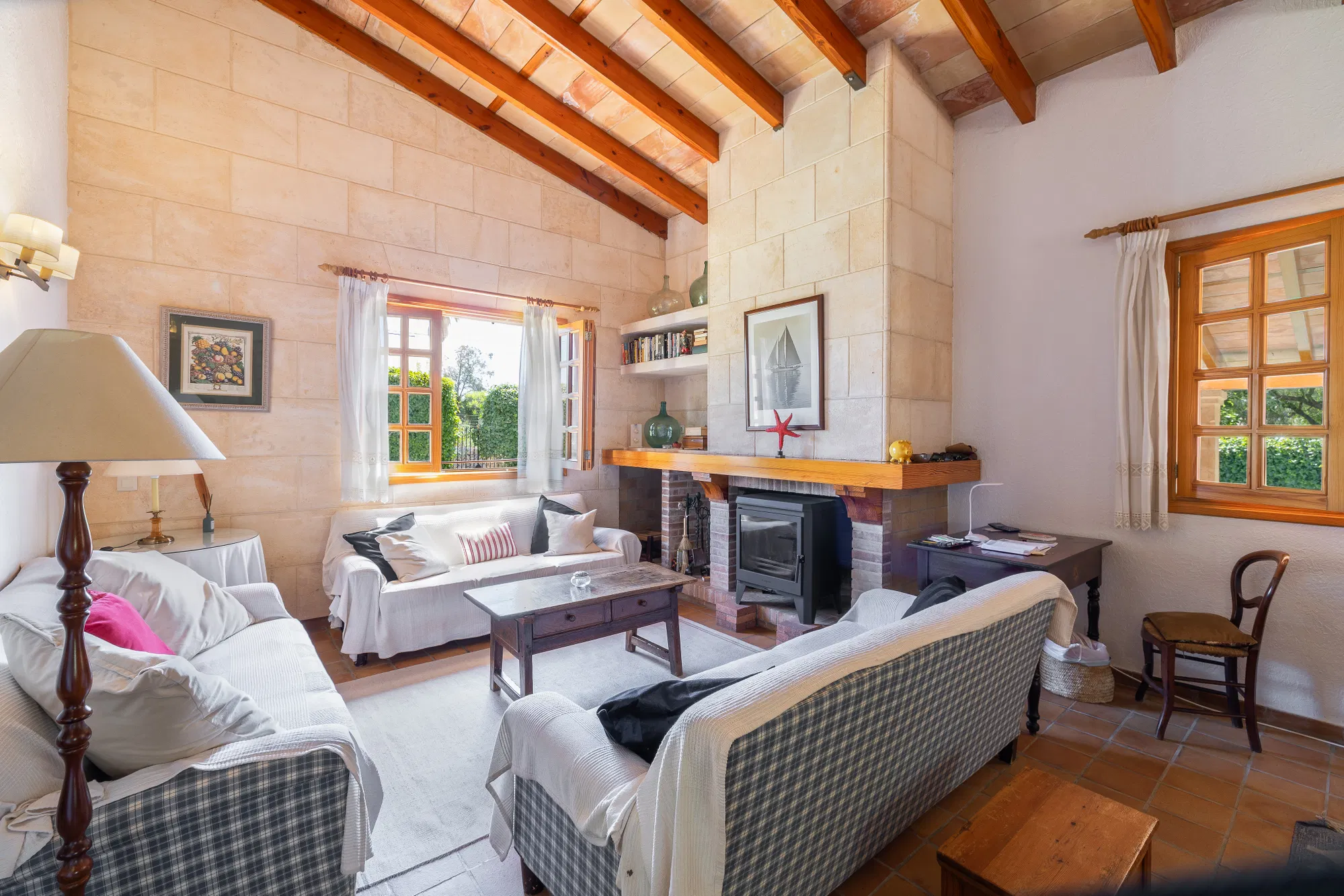 Finca with pool and mediterranean garden in Sencelles-9