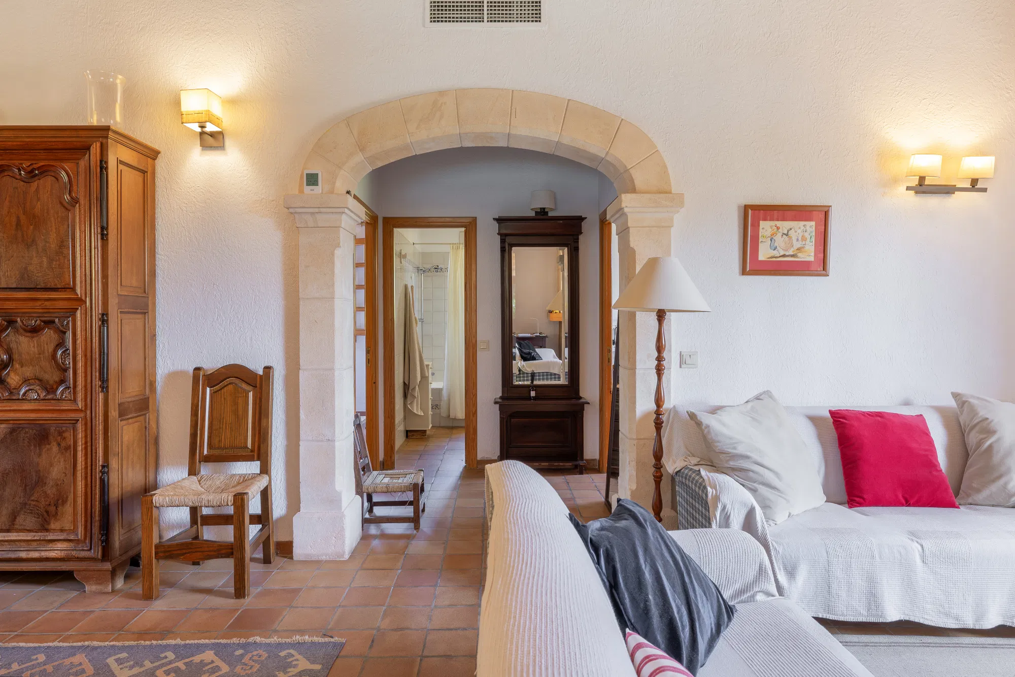 Finca with pool and mediterranean garden in Sencelles-10