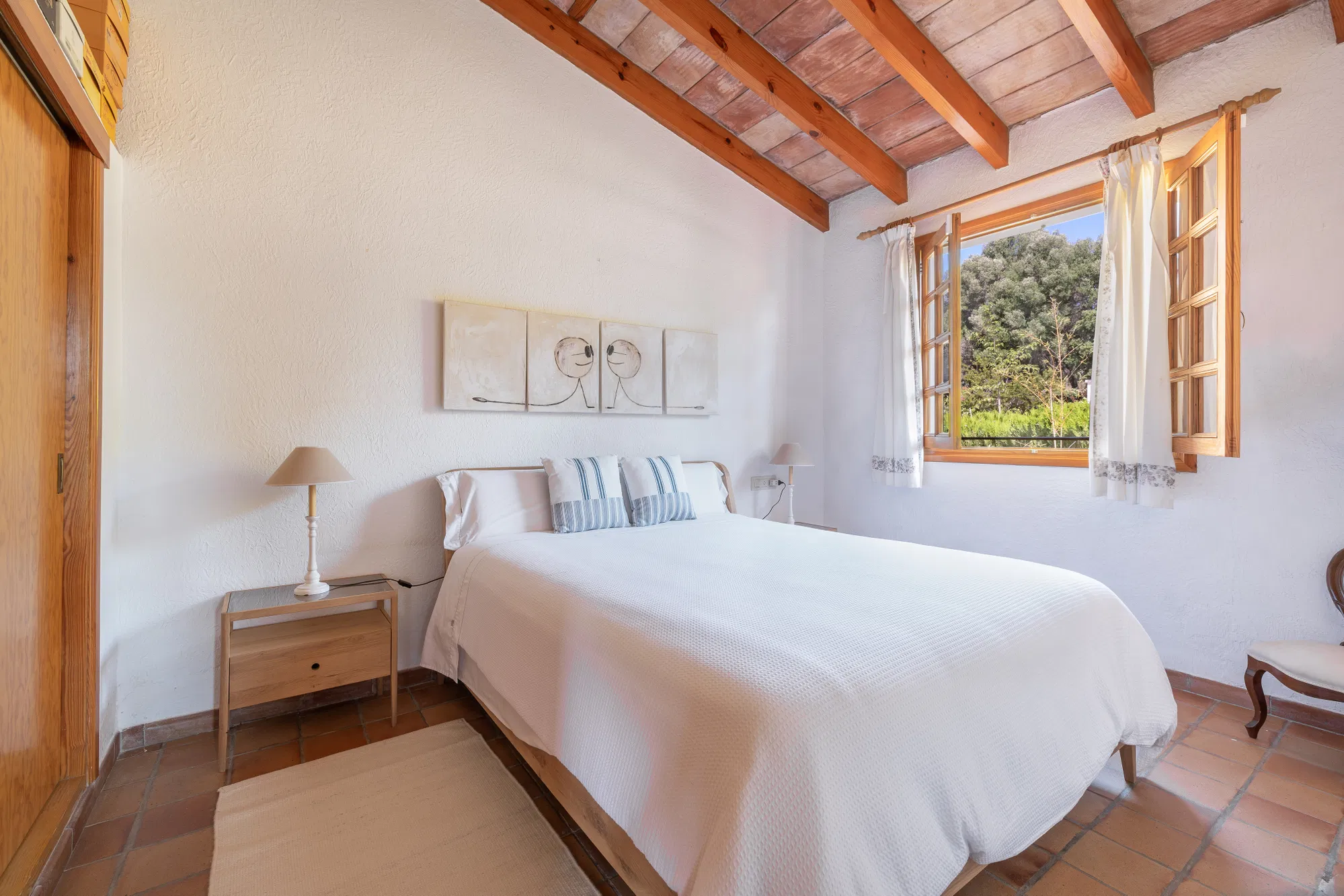 Finca with pool and mediterranean garden in Sencelles-14