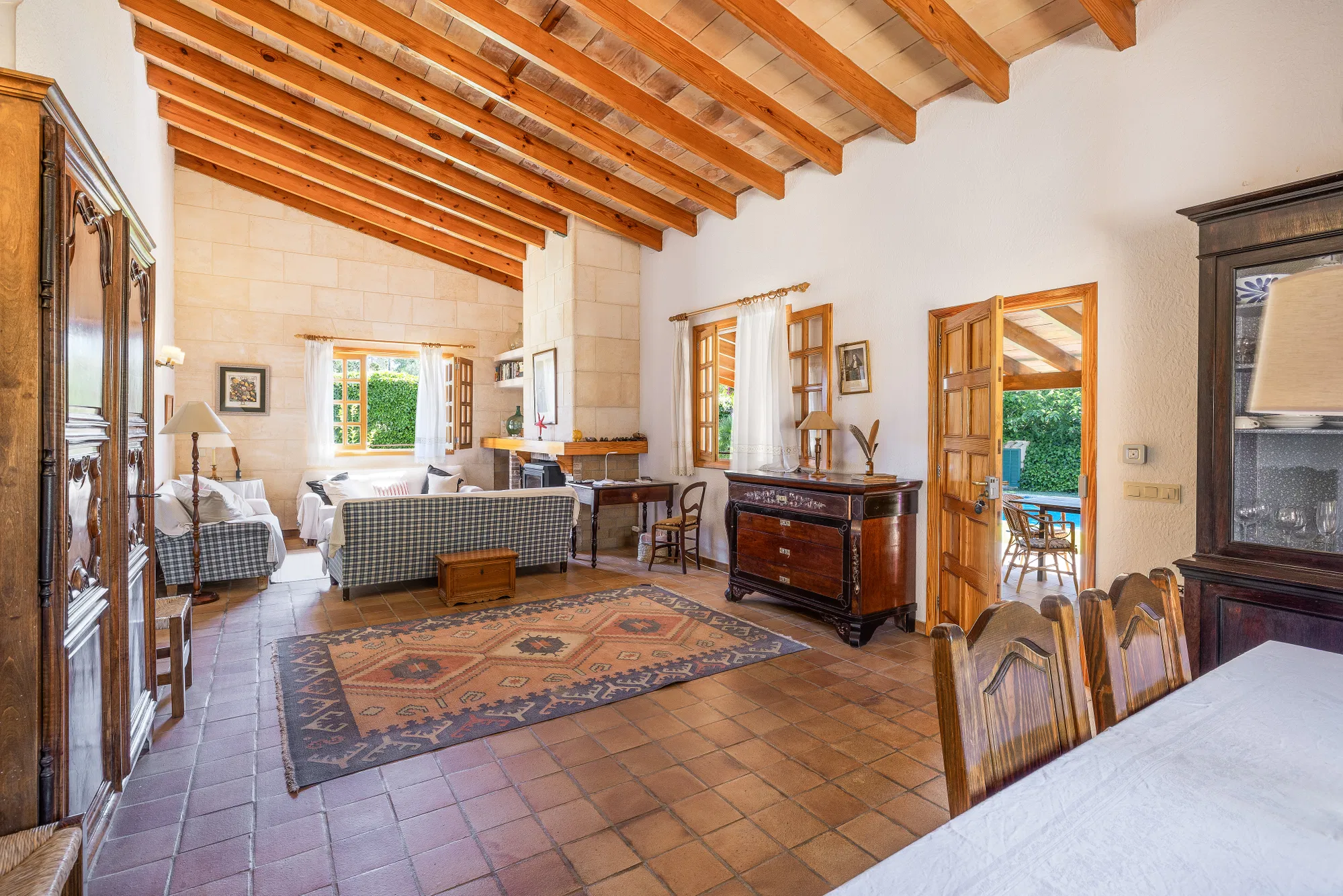 Finca with pool and mediterranean garden in Sencelles-8