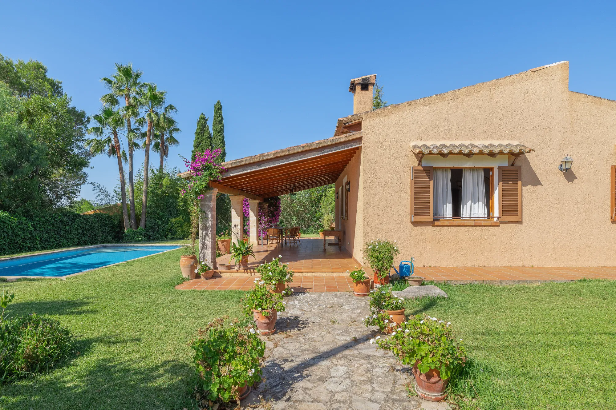 Finca with pool and mediterranean garden in Sencelles-17