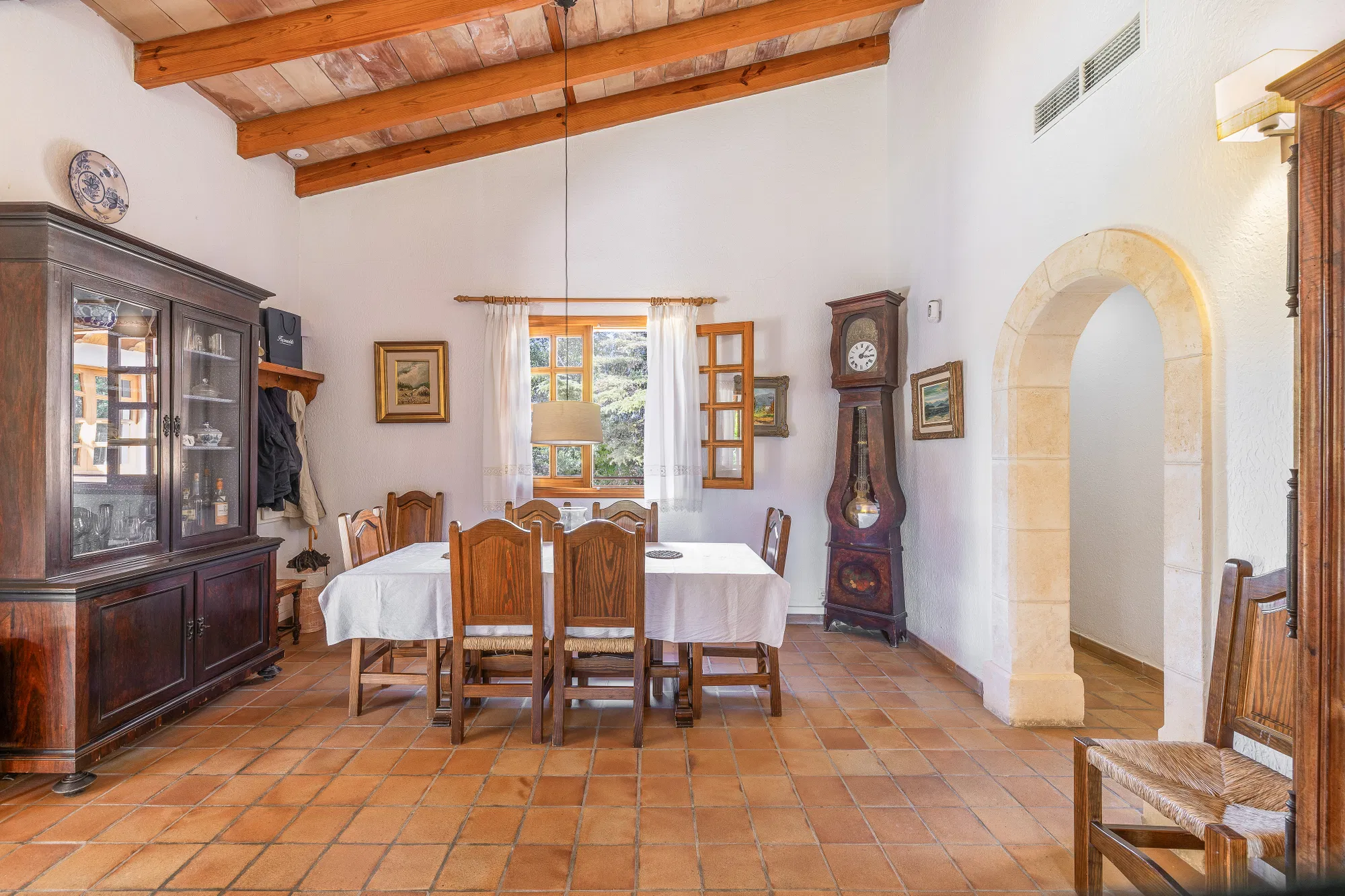 Finca with pool and mediterranean garden in Sencelles-11