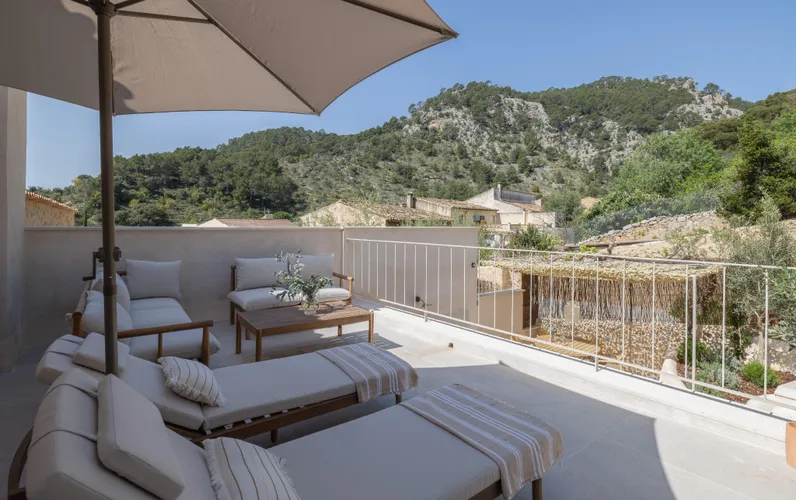 Charmant dorpshuis in renovatie met ETV