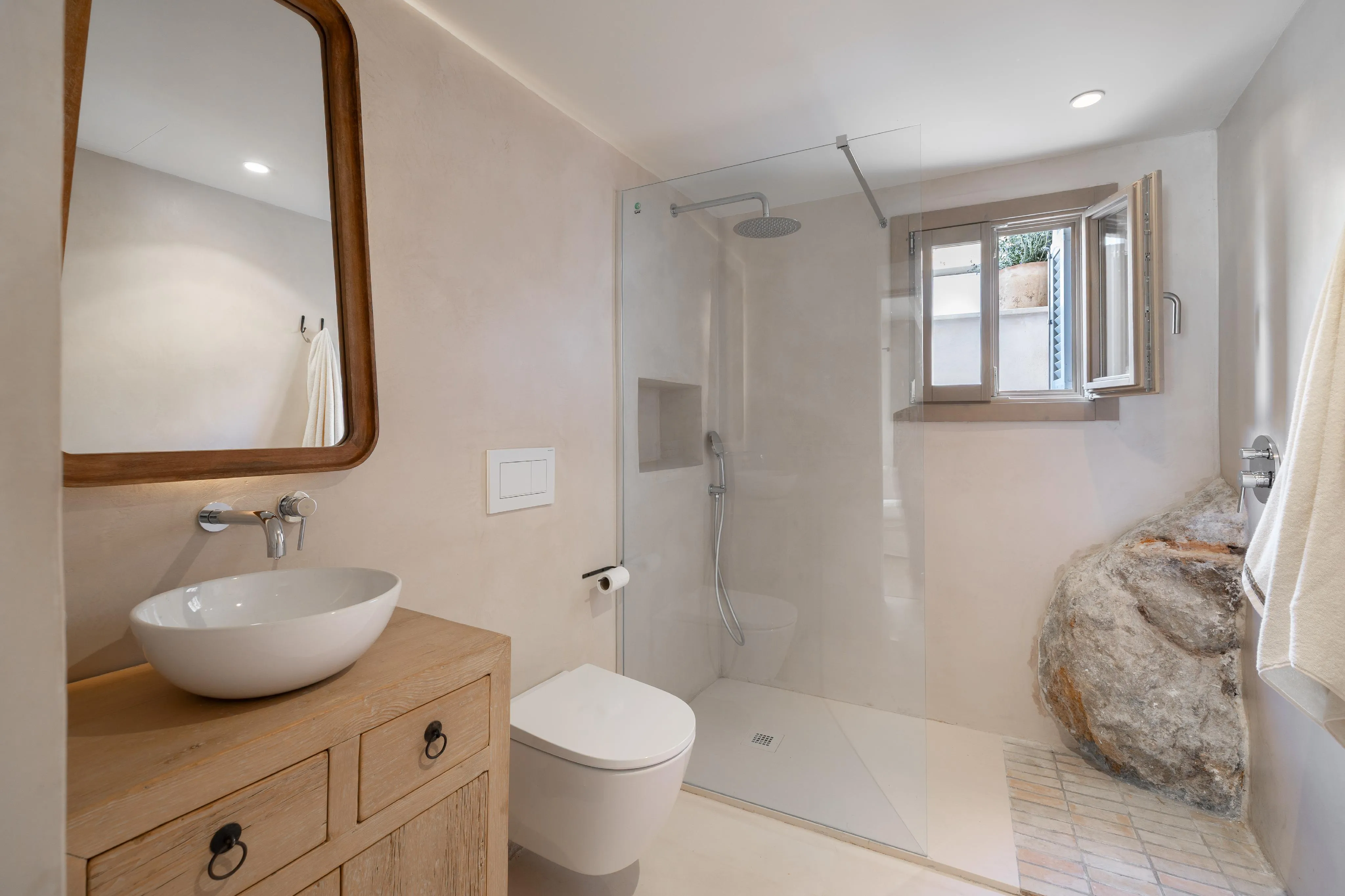 Charmerende renoveret landsbyhus med ETV-licens i Caimari-16