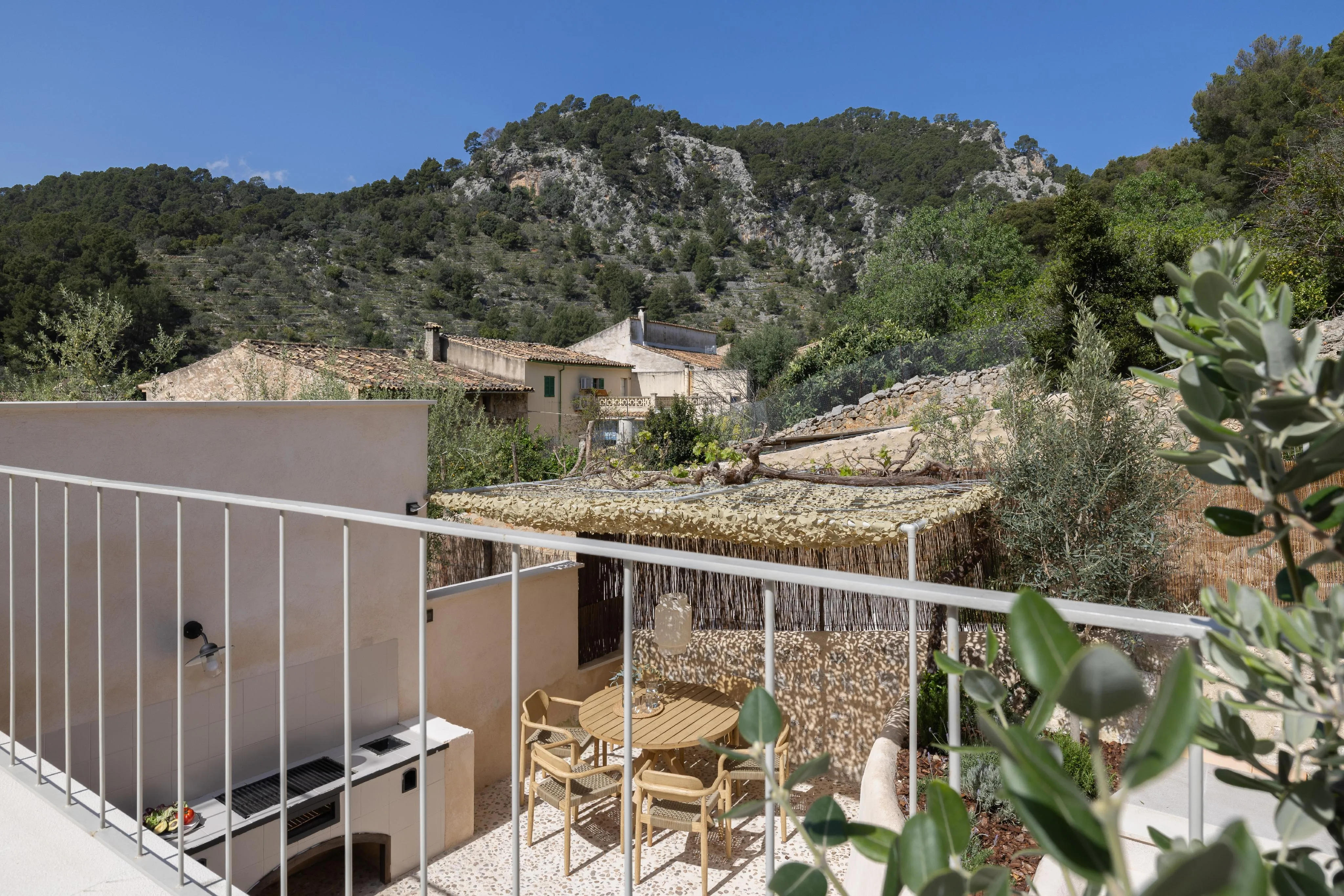 Charmerende renoveret landsbyhus med ETV-licens i Caimari-18