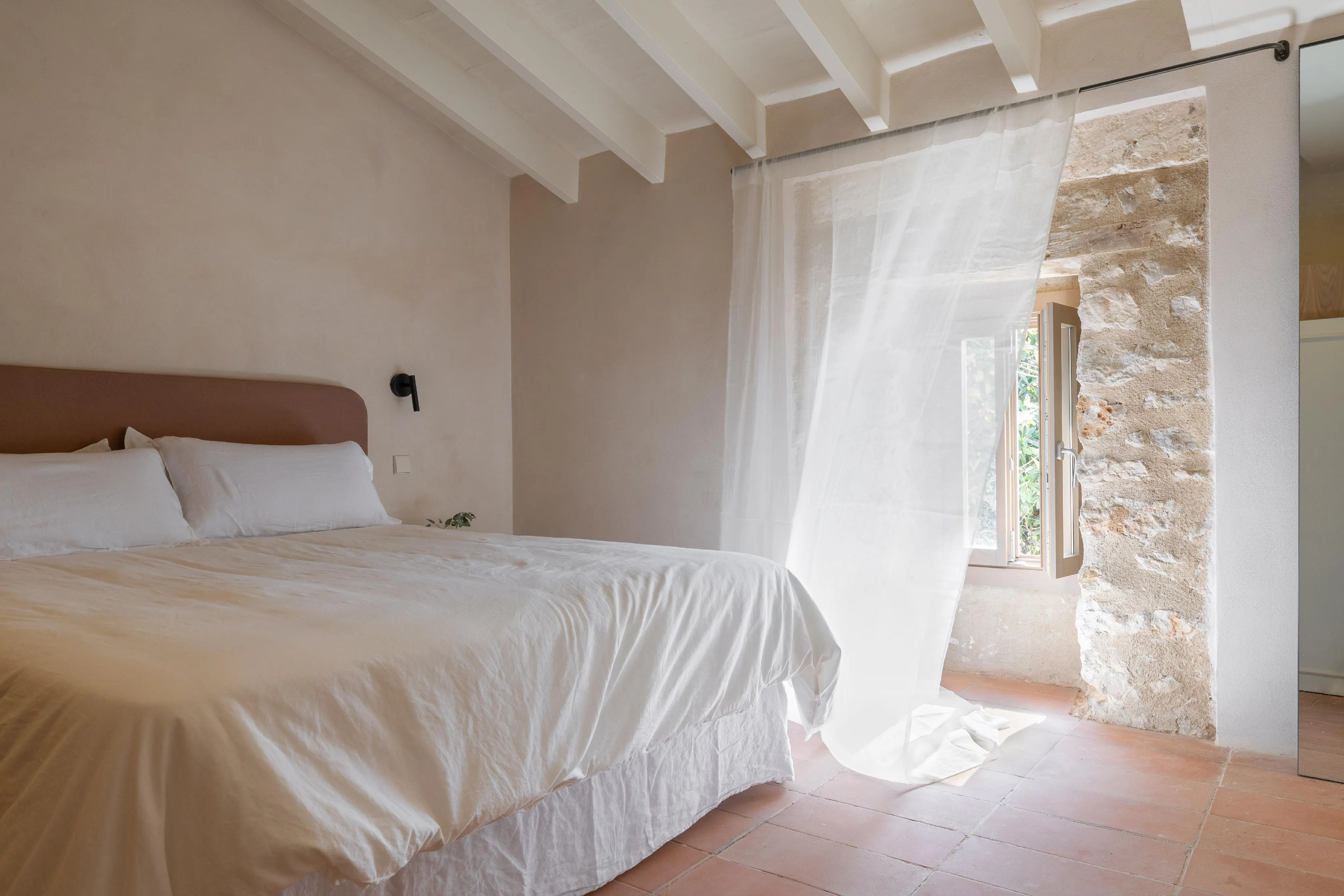 Charmerende renoveret landsbyhus med ETV-licens i Caimari-12