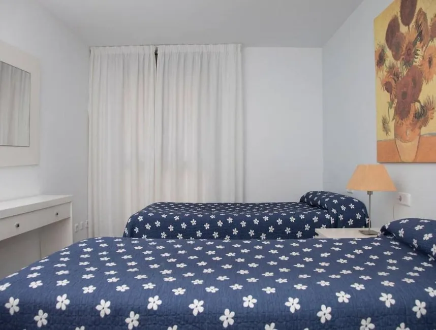 "LOS GEMELOS" Alquileres Vacacionales en Puerto Alcudia-16