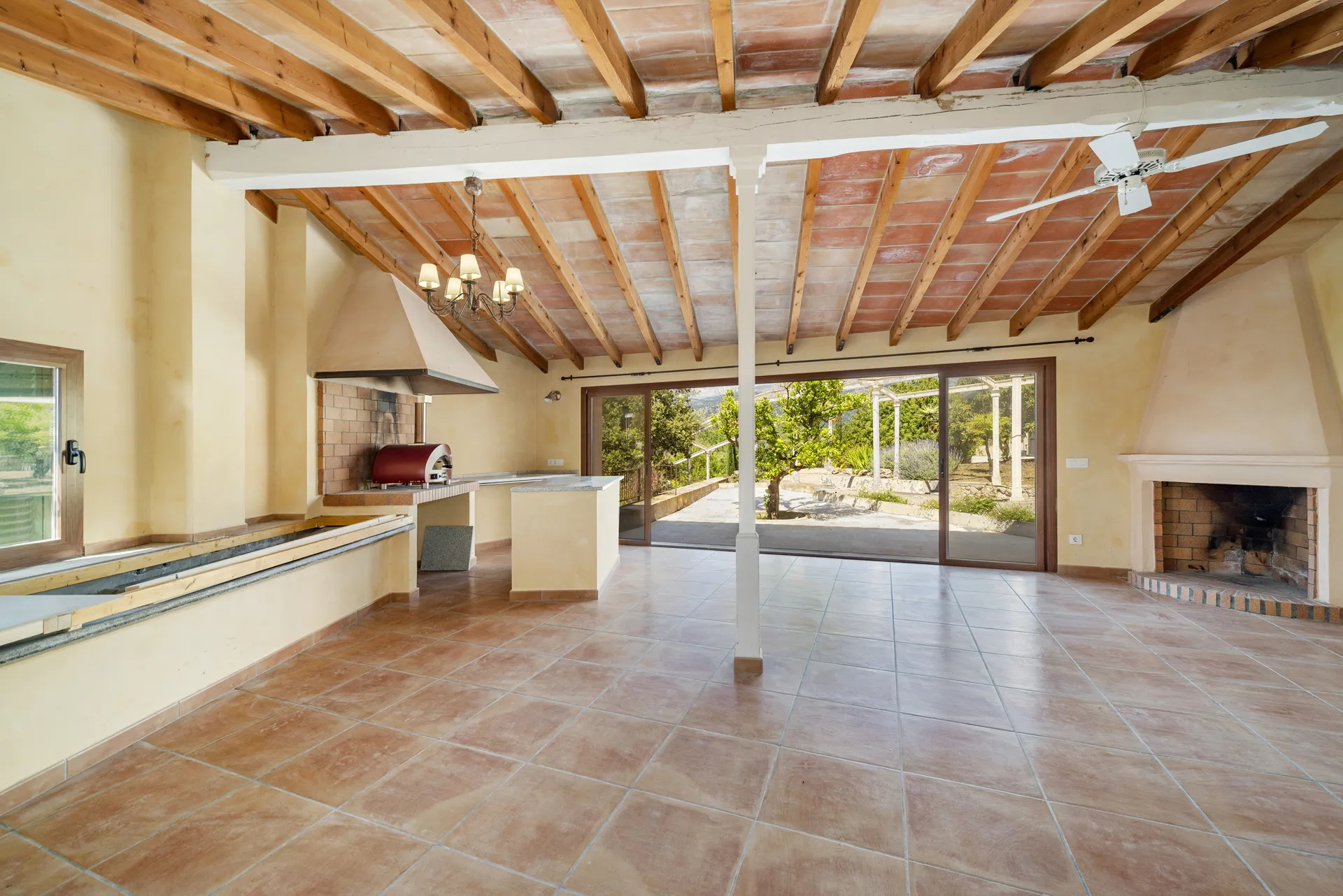 Stor herregård i udkanten af Campanet-19