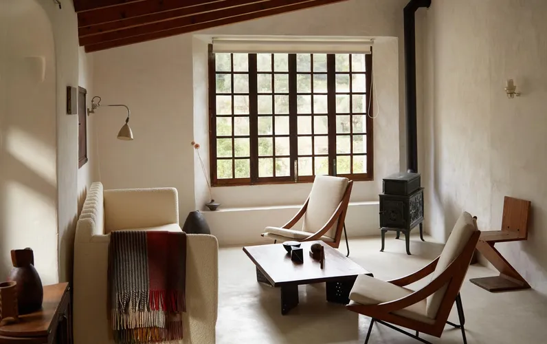 Charmante maison historique dans la pittoresque ville de Deià, avec plans d'extension approuvés et vue sur la mer.