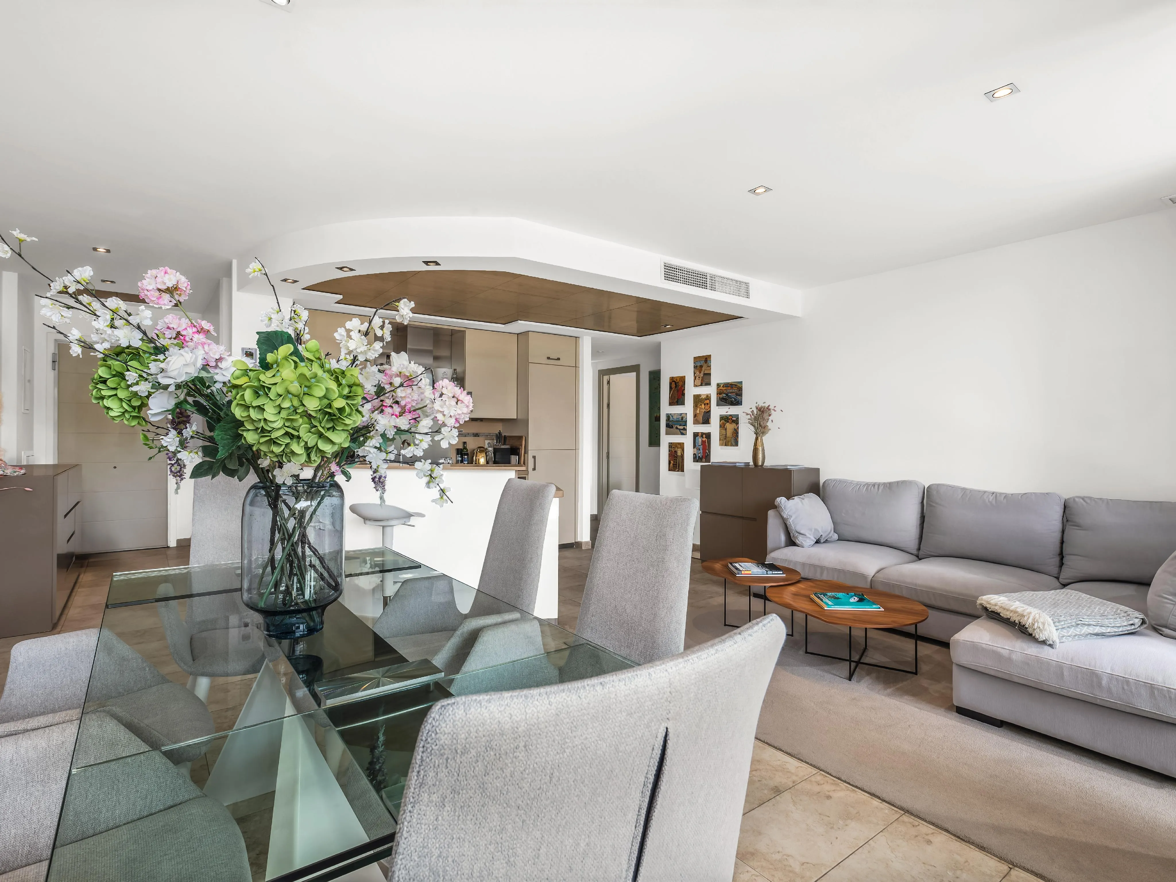 Стильная квартира с видом на сельскую местность и отличным расположением в Кала Форнельс-6