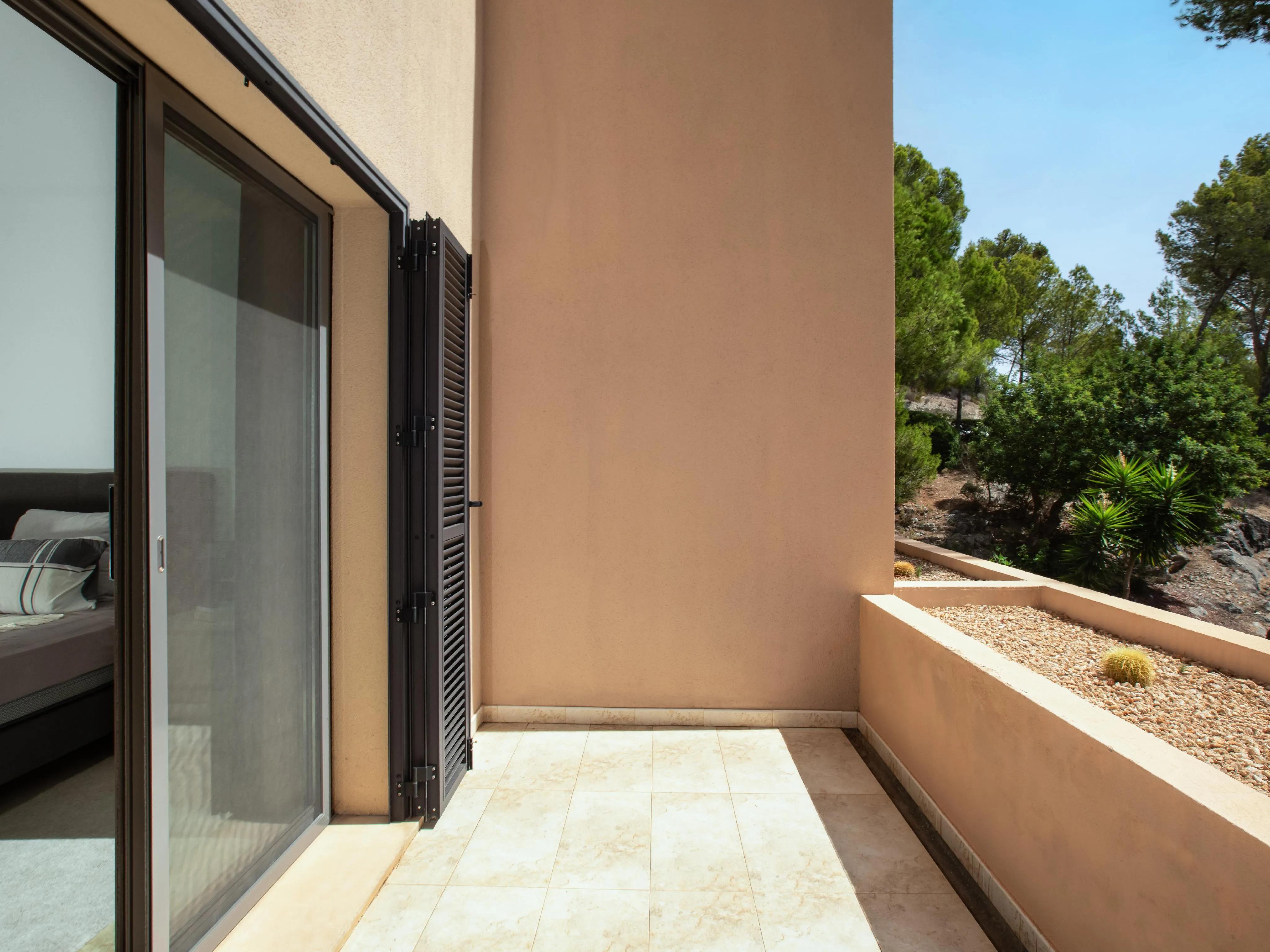 Stilfuld lejlighed med udsigt over landskabet og bedste beliggenhed i Cala Fornells-11