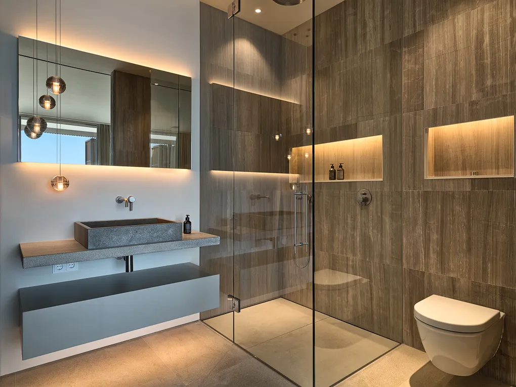 Designer villa with fantastic sea views-12