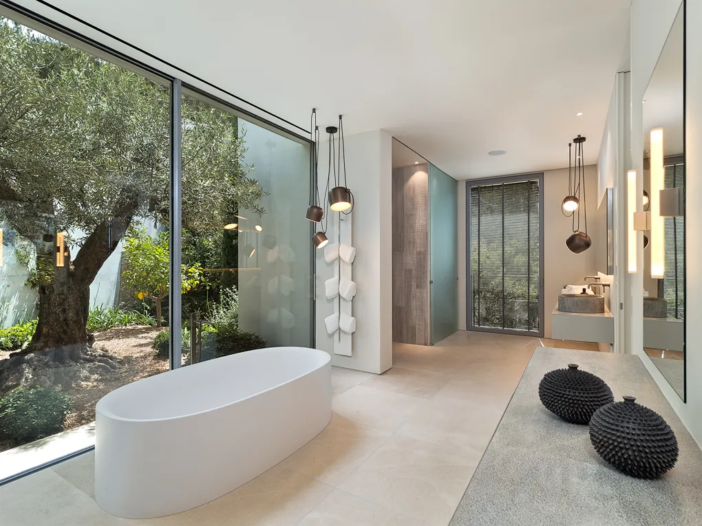 Designvilla met uitzicht op zee-14