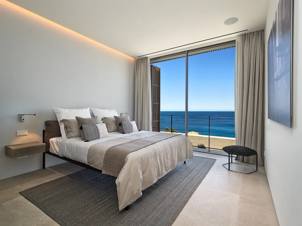 Designvilla met uitzicht op zee-15