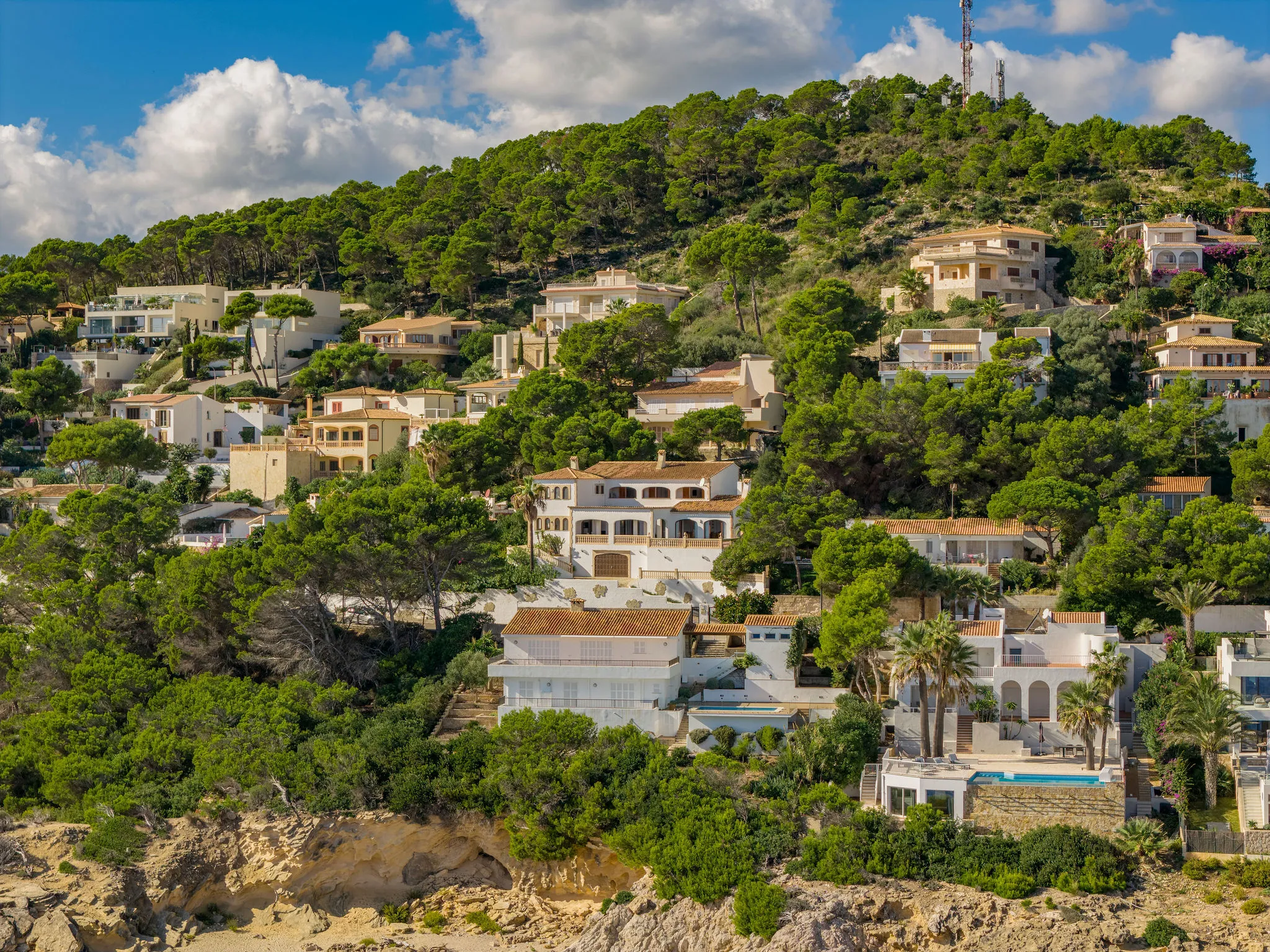 Encuentro familiar: Villa luminosa con vistas panorámicas al mar-18