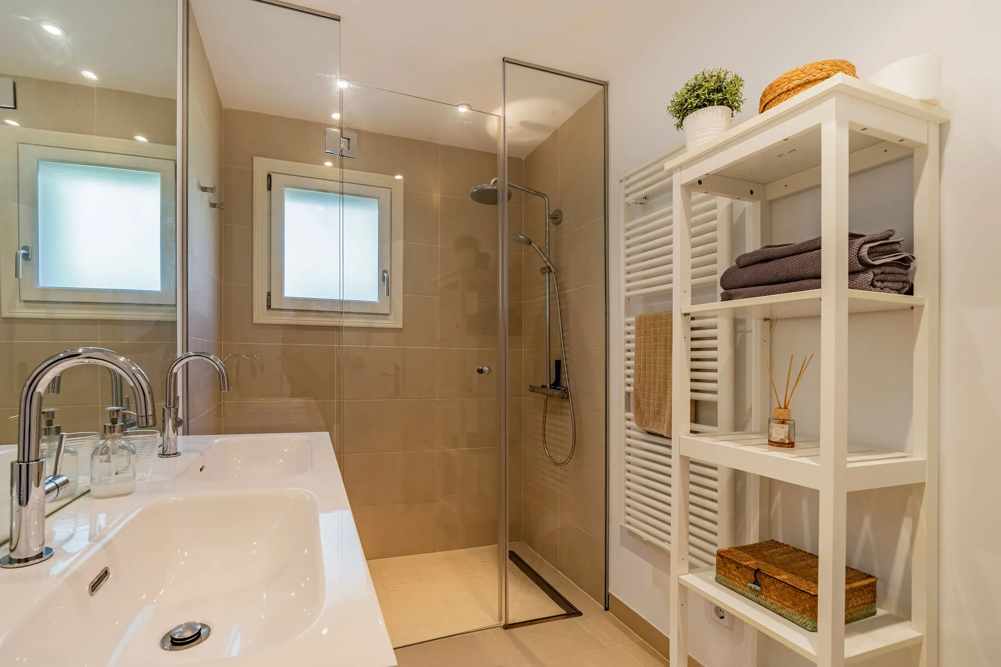 Middelhavsvilla med fantastisk havudsigt-12