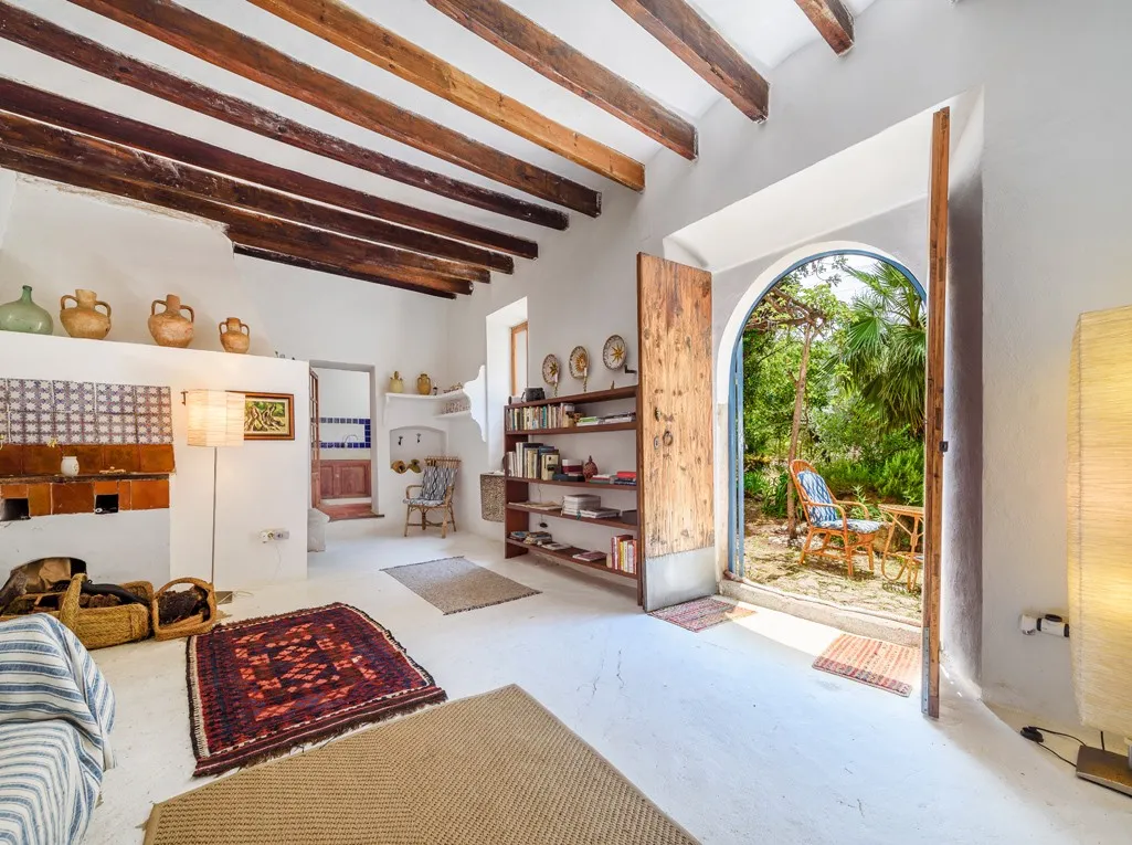 Landhaus in Son Coll-3