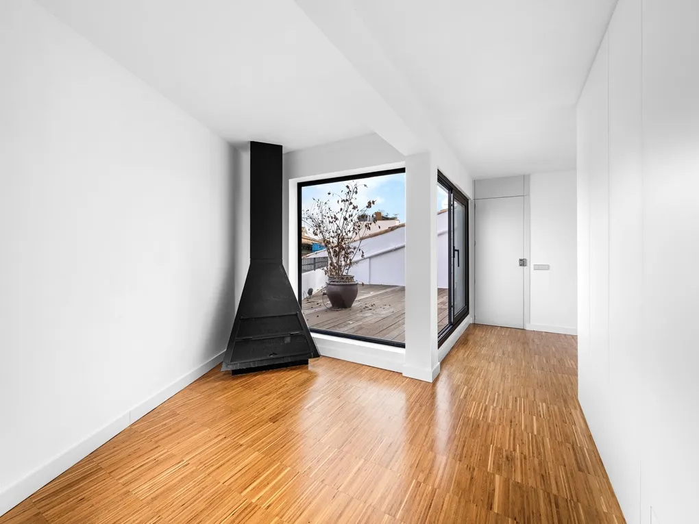 Светлая, очаровательная и очень тихая квартира с лифтом и террасой в Калатраве-2