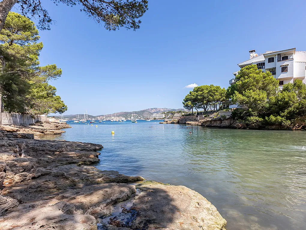 Modern apartment in Santa Ponsa-11