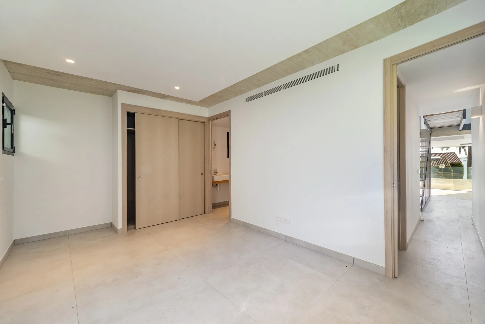 Nuovissima villa sul mare ad Alcanada-16