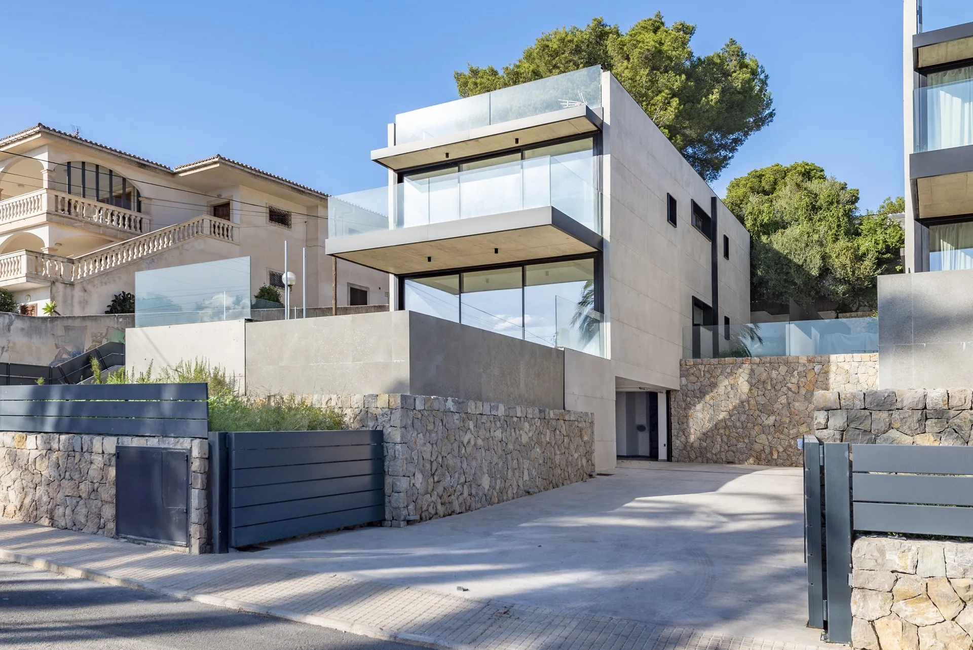 Nuovissima villa sul mare ad Alcanada-25