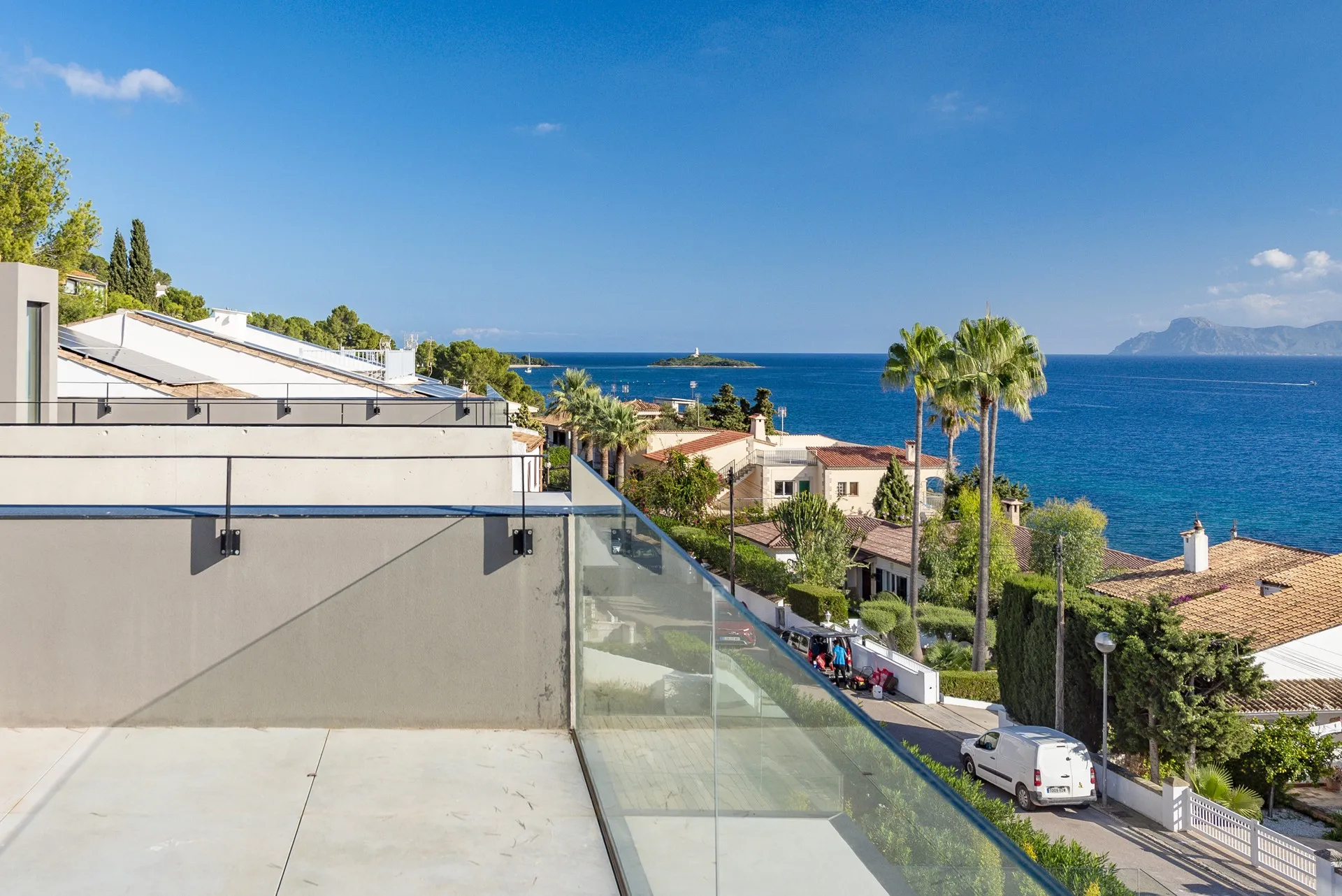 Nuovissima villa sul mare ad Alcanada-24