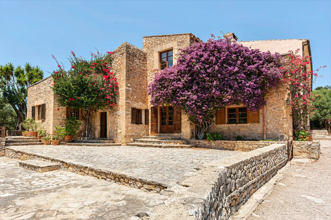 Histórica finca con vistas al mar-1