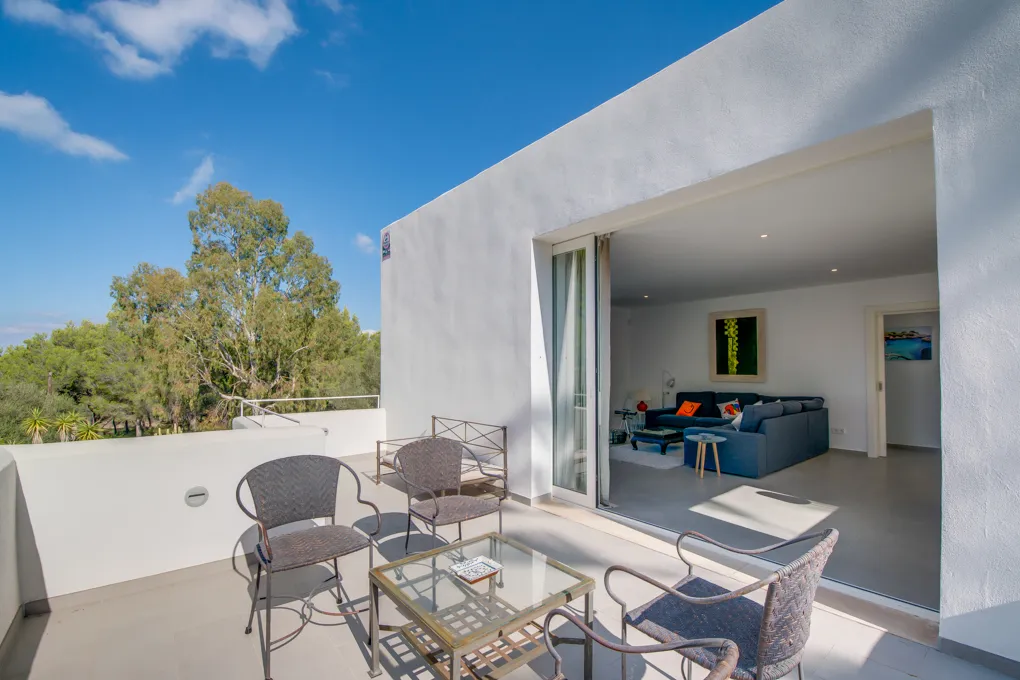 Villa modernisée de style ibicenco-11