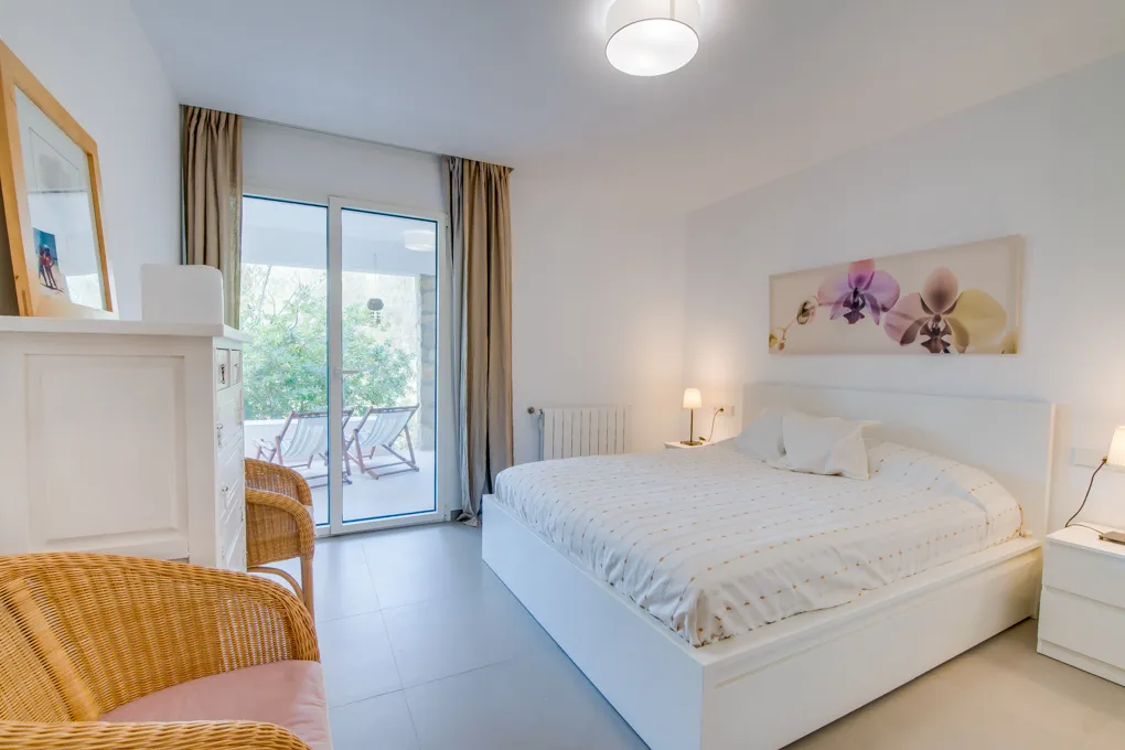 Villa de estilo ibicenco con licencia de alquiler en Betlem-9