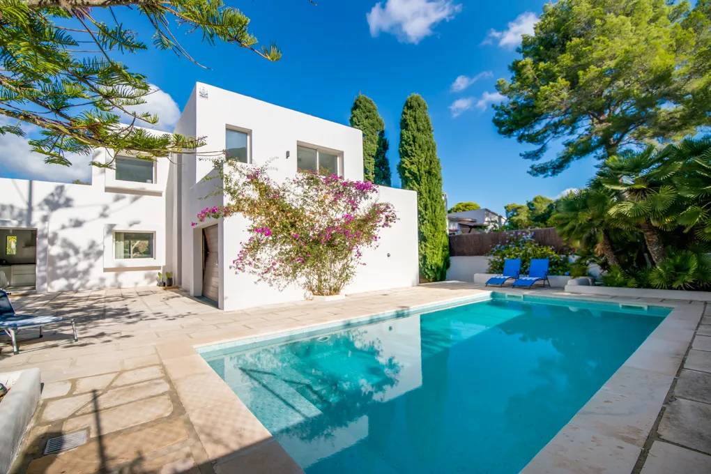 Villa modernisée de style ibicenco-1