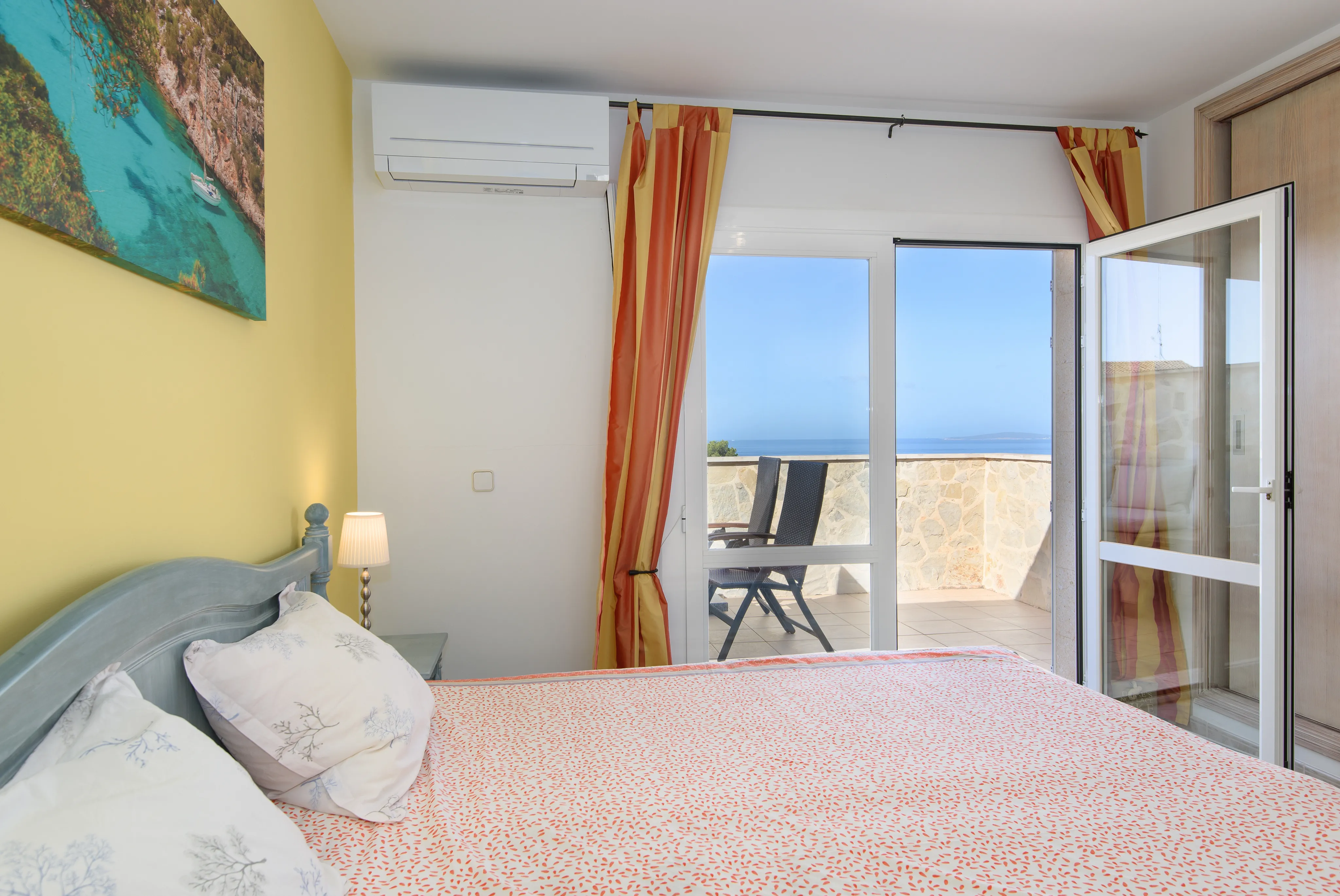 Mediterrane Doppelhaushälfte mit Meerblick-7