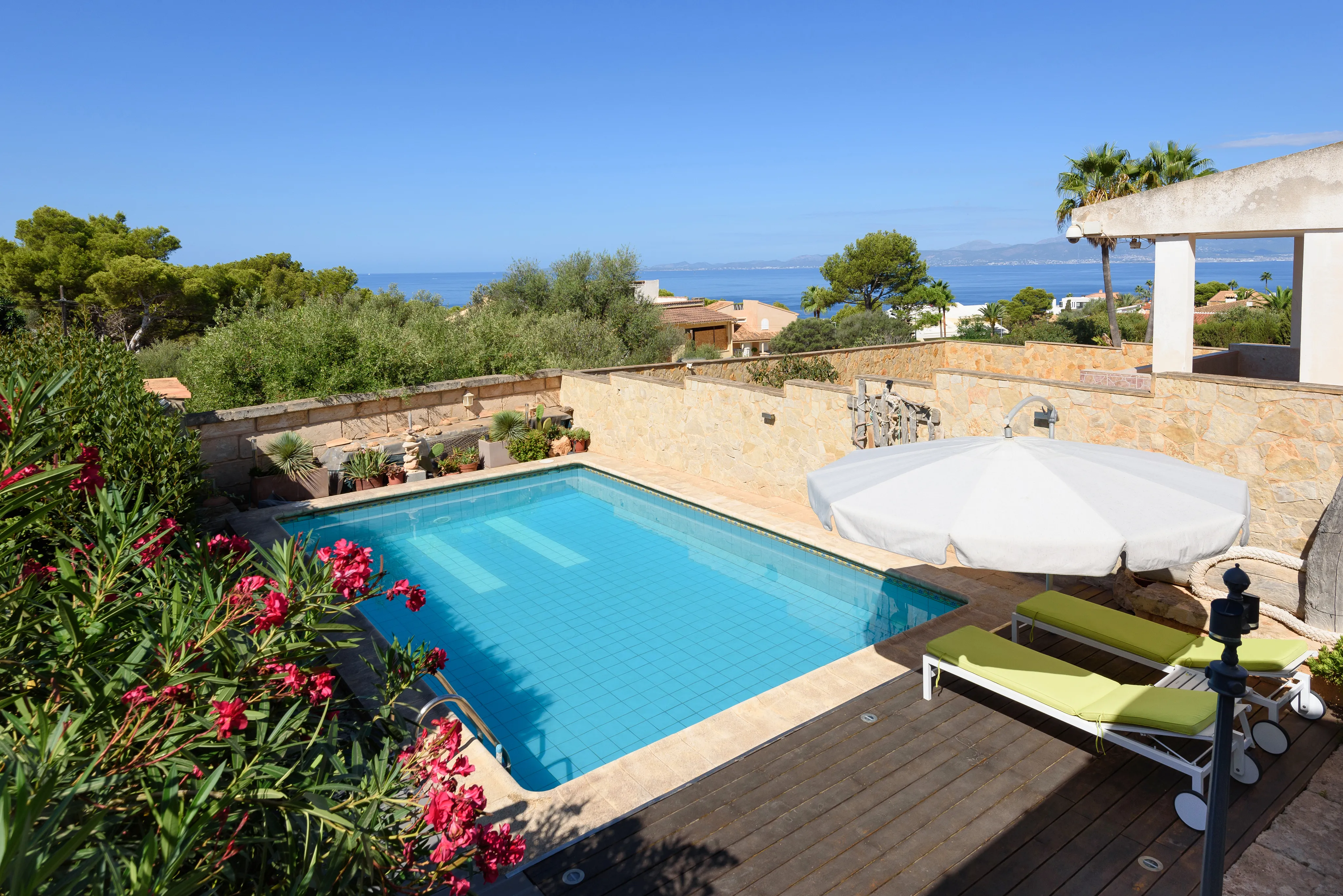 Mediterrane Doppelhaushälfte mit Meerblick-2