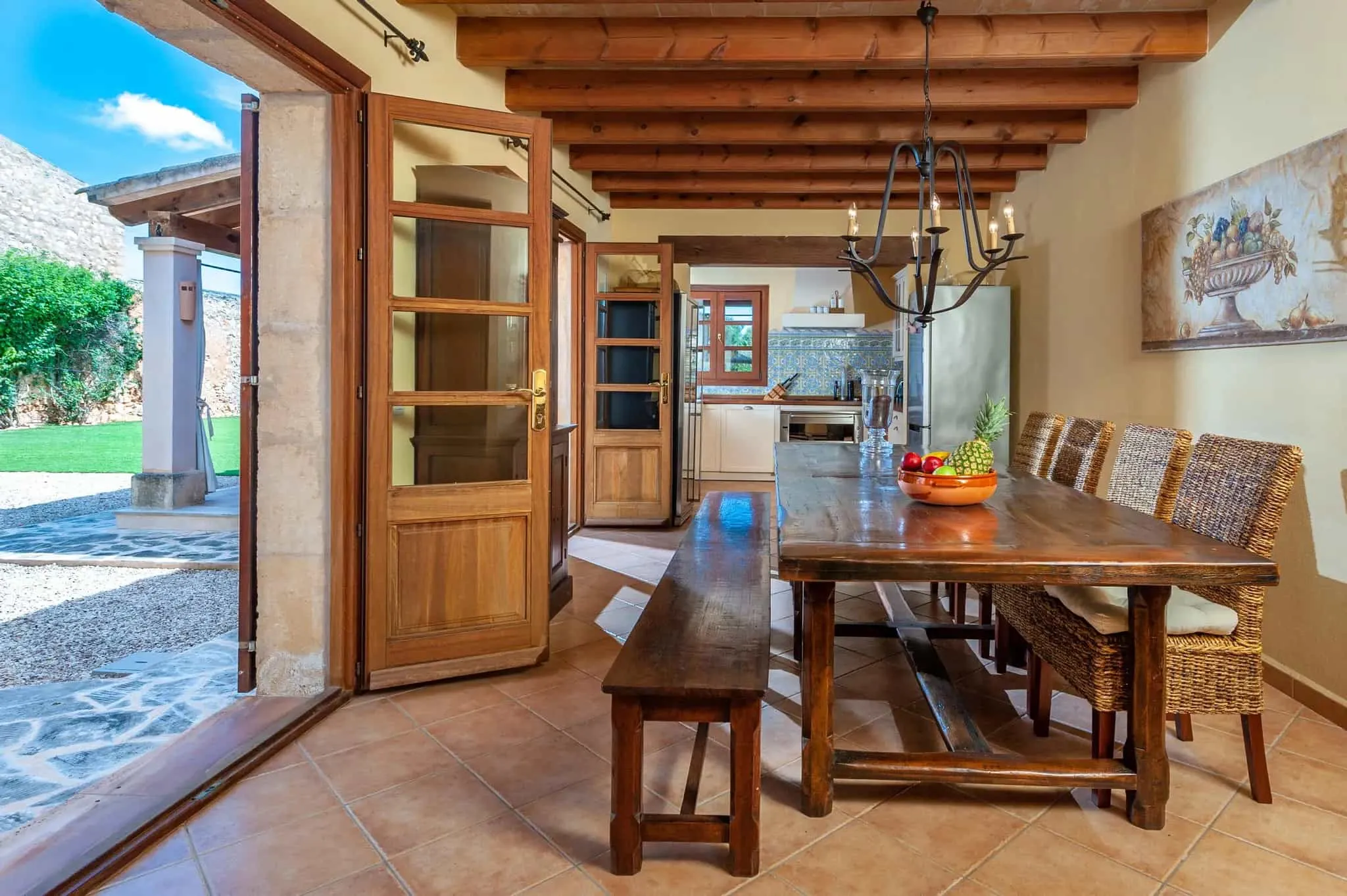 Långtidsuthyrning: Fristående hus med pool och trädgård-5