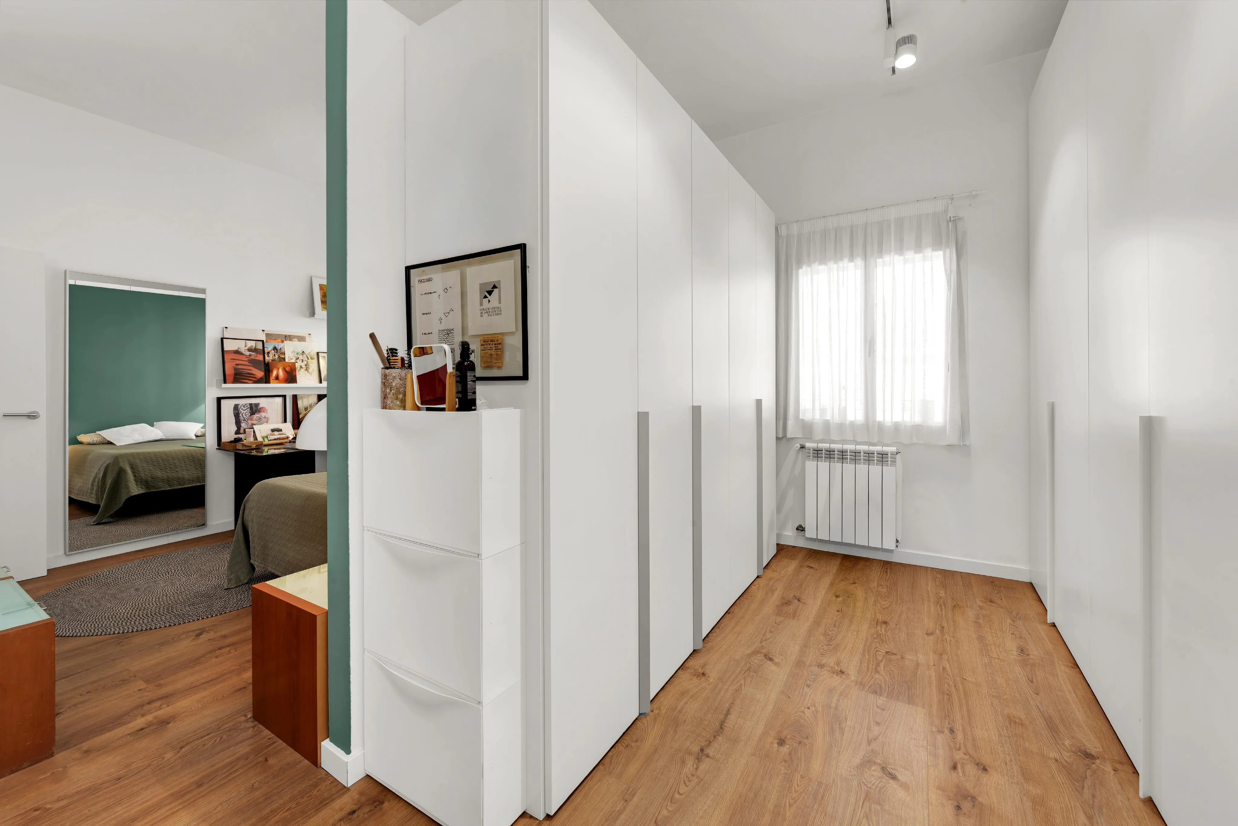 Light-flooded penthouse in the heart of Palma-10