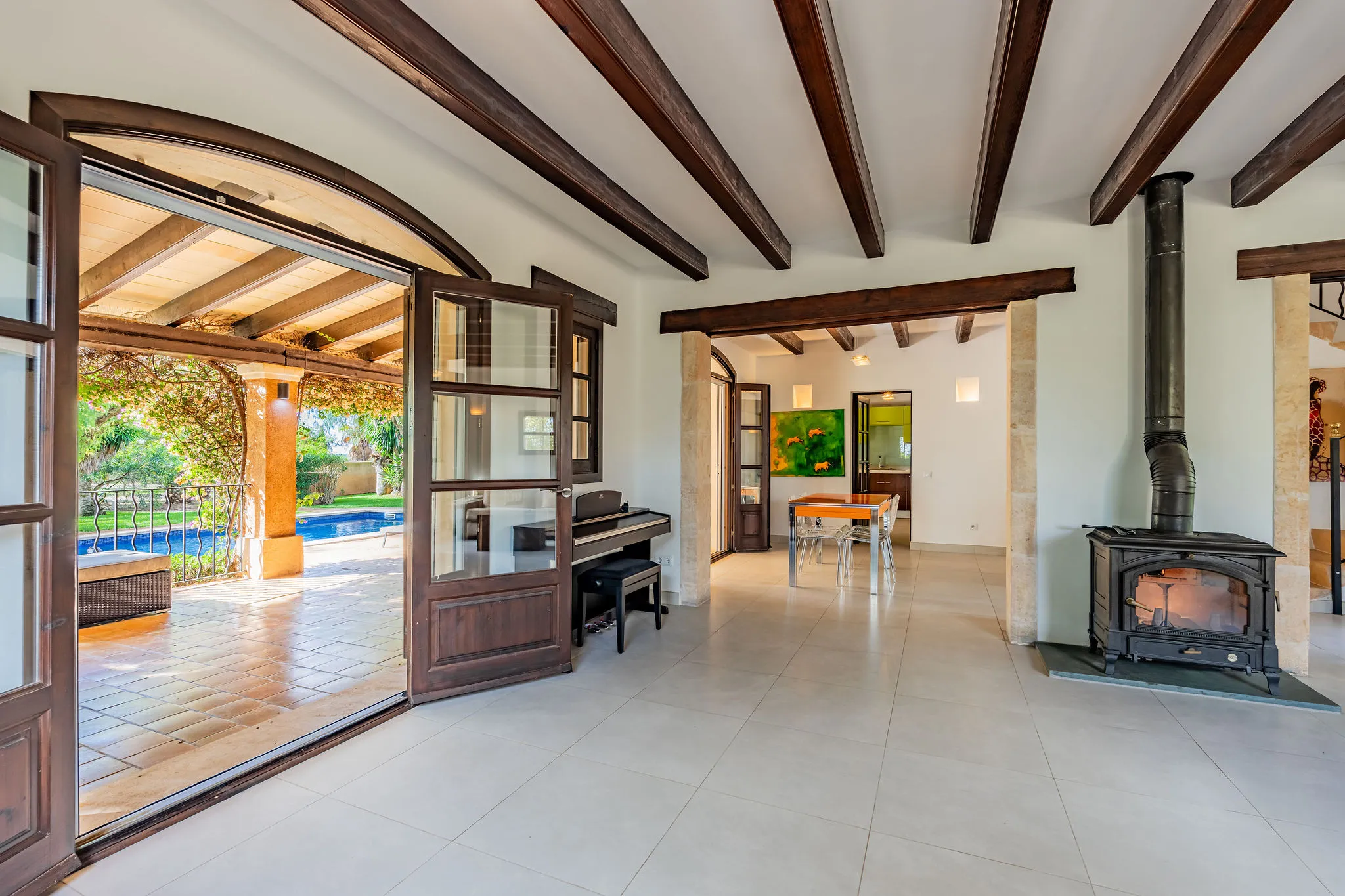 Finca con encanto rústico y estilo de vida mediterráneo-6