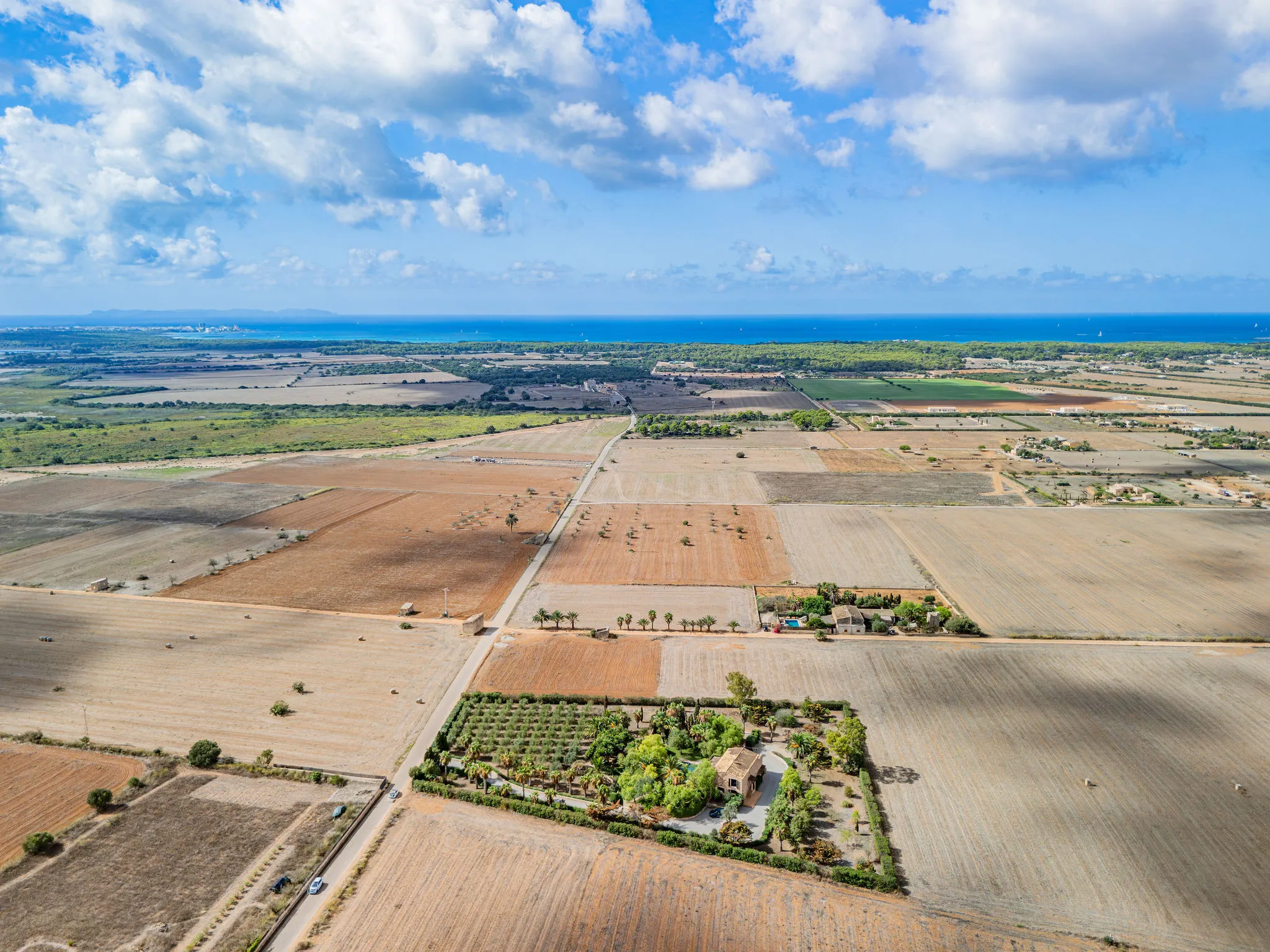 Finca con encanto rústico y estilo de vida mediterráneo-4