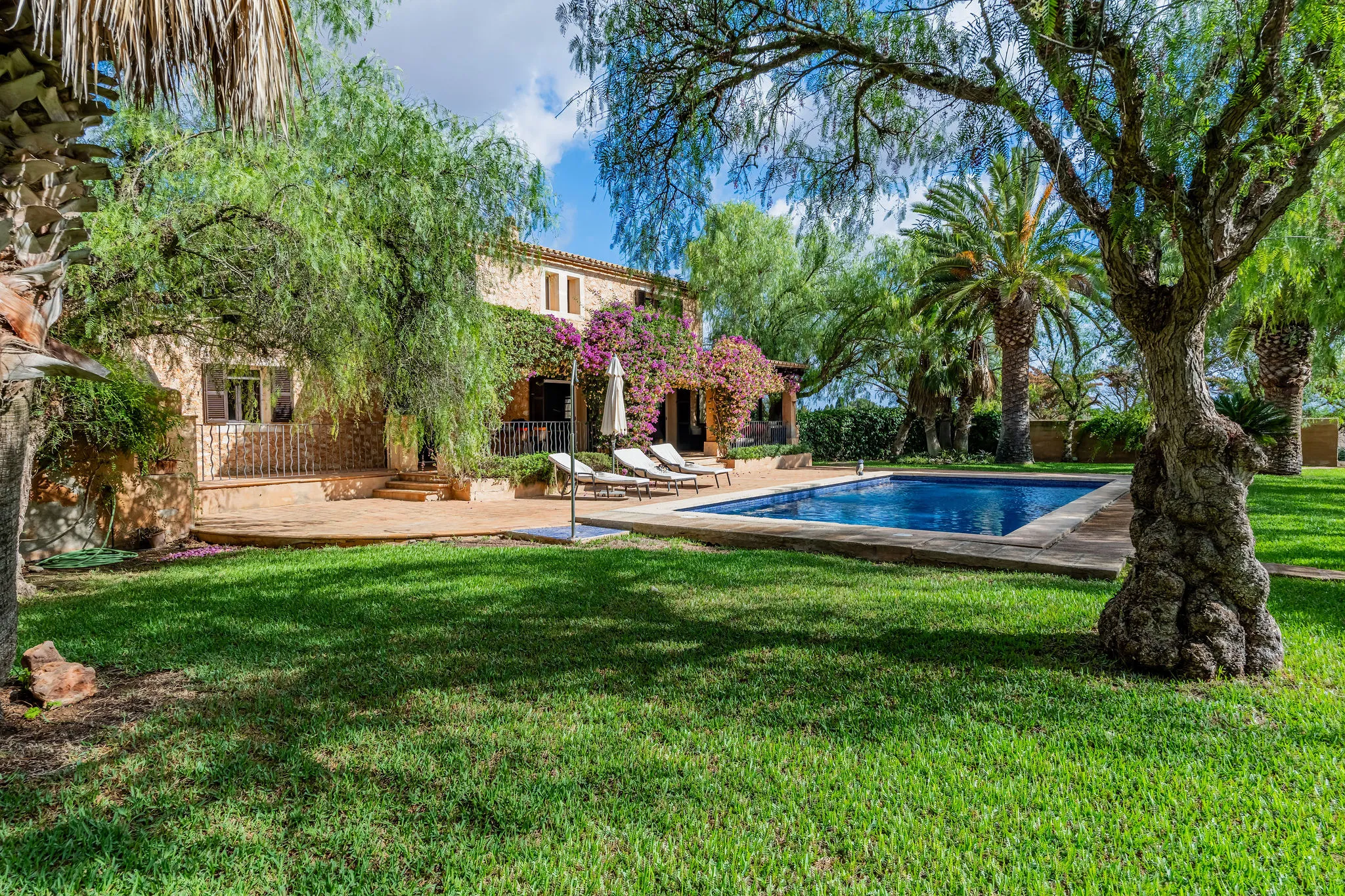 Finca con encanto rústico y estilo de vida mediterráneo-13