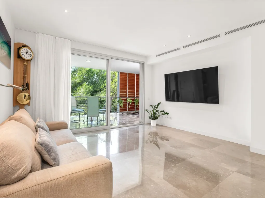 Piękny penthouse w Bendinat-2