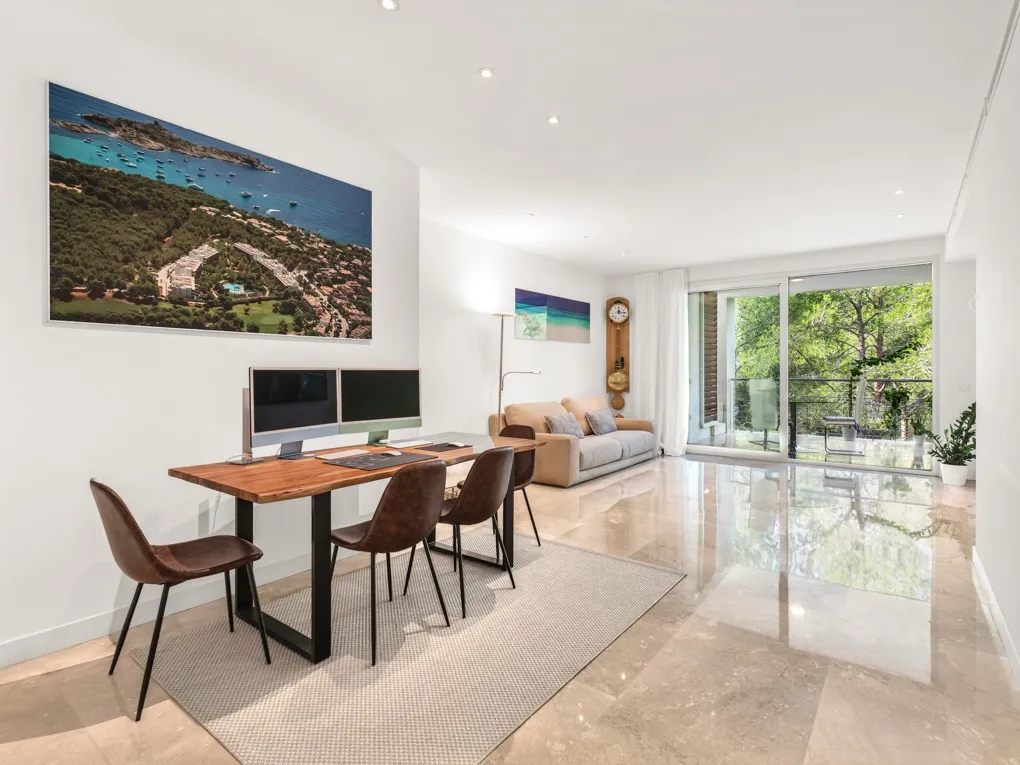 Piękny penthouse w Bendinat-6